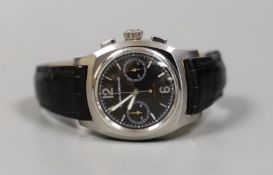 A gentleman's early 2000's stainless steel Girard Perregaux automatic chronograph wrist watch, model