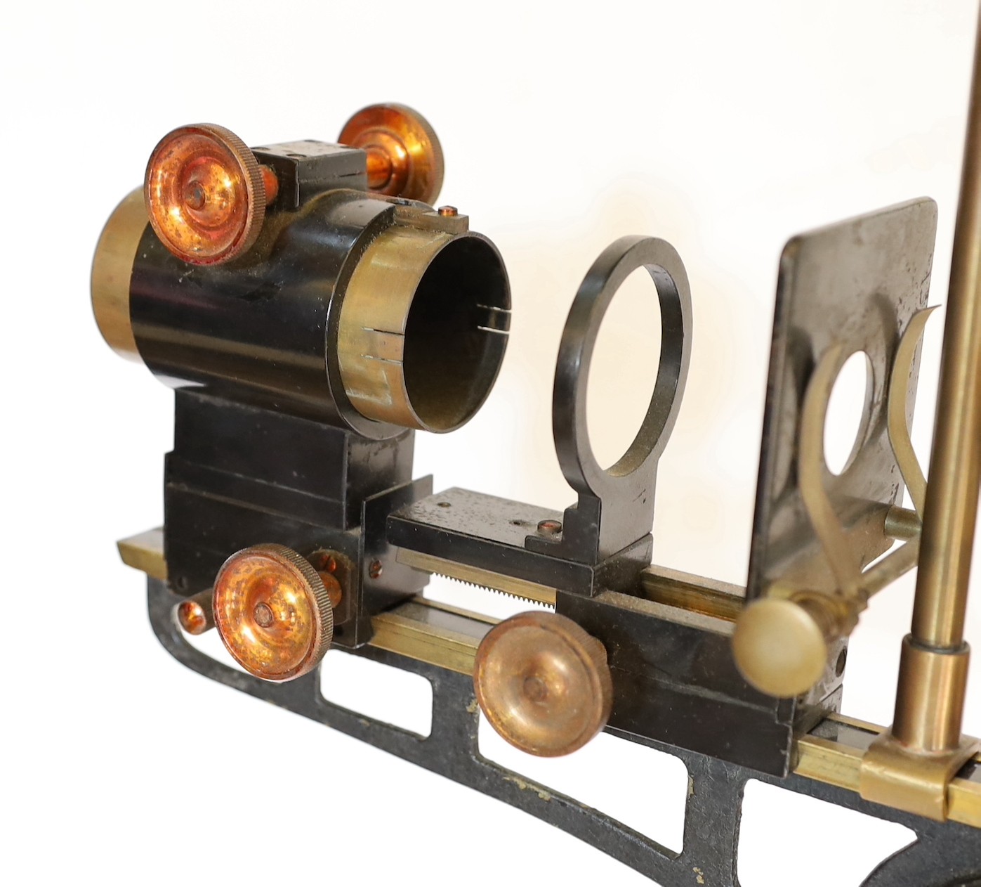 An early 20th century Hatters & Garnett Ltd black lacquered and brass microscope slide projector - Image 2 of 4