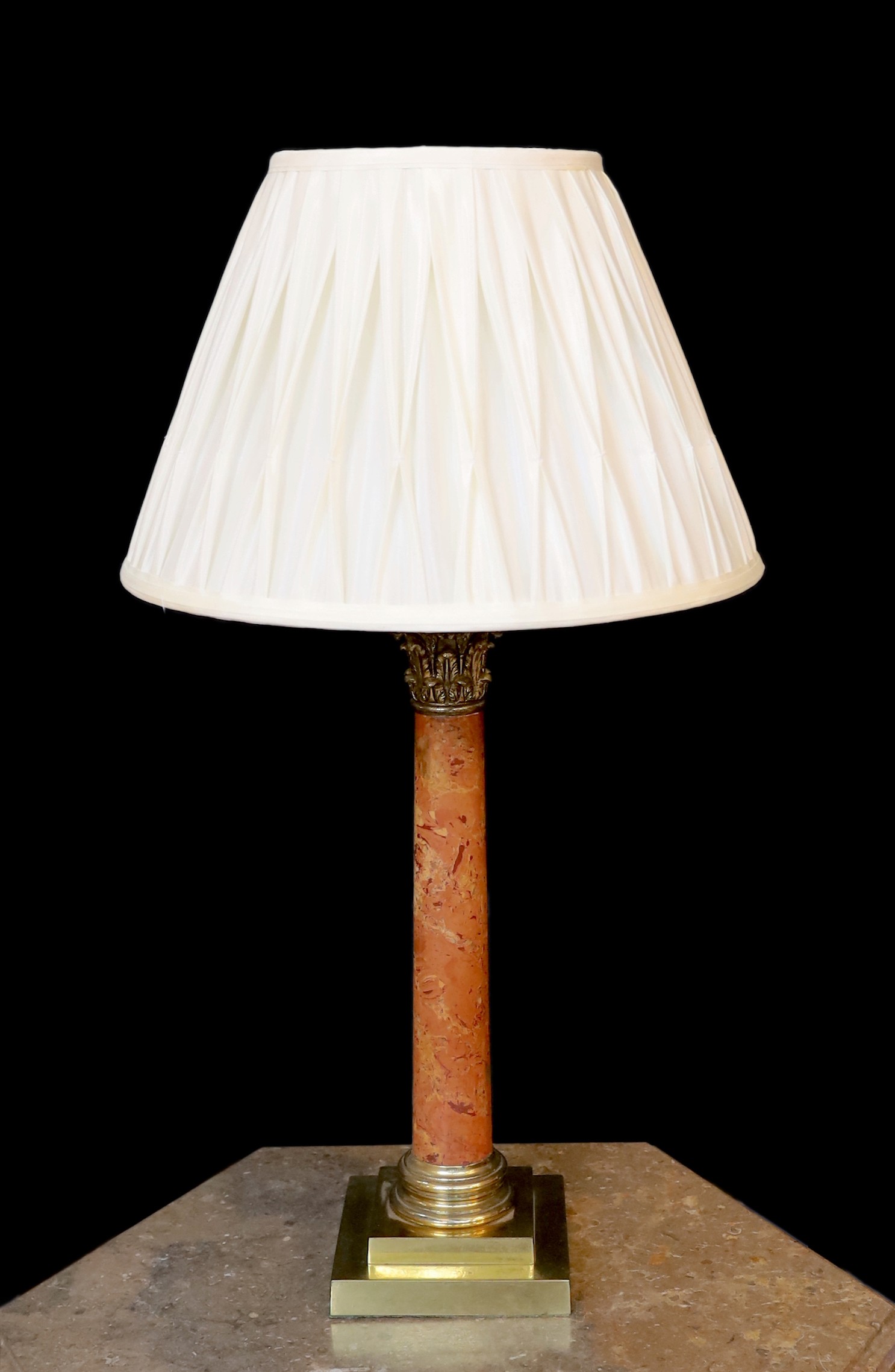 An Edwardian gilt brass and rouge marble Corinthian column table lamp, height 52cm