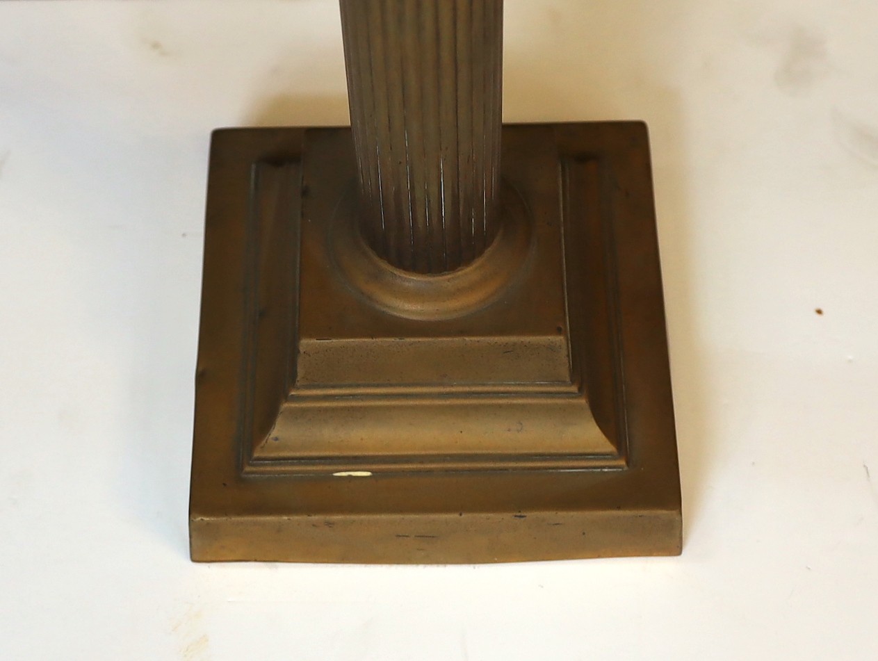 An Edwardian brass Corinthian column oil lamp with cut glass reservoir, Castle Brand mechanism and - Image 5 of 5