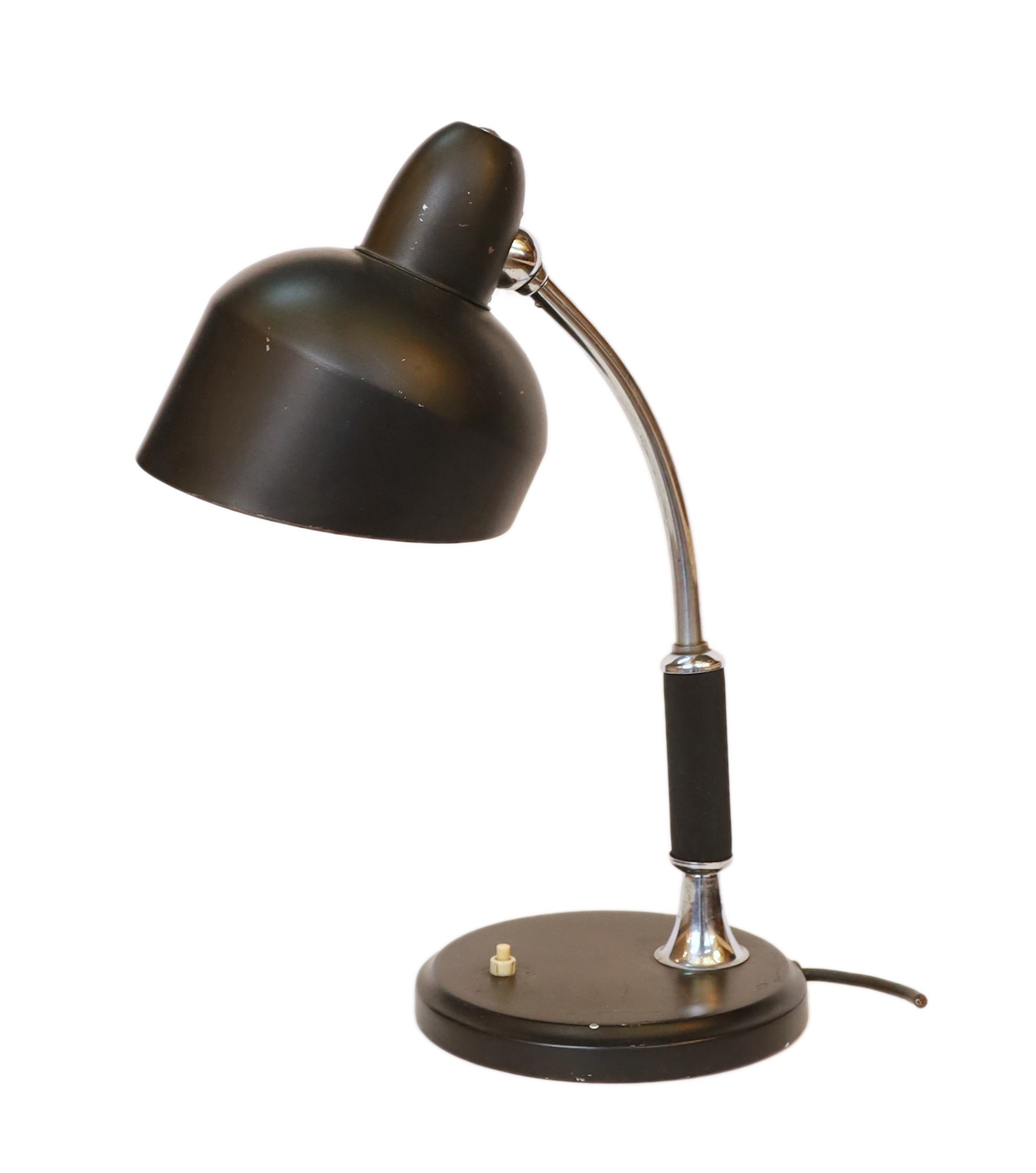 A 1930s German Escolux desk lamp, height 41cm