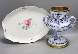 A blue and white Meissen oil lamp stem and an oval Meissen floral platter, 37cm wide