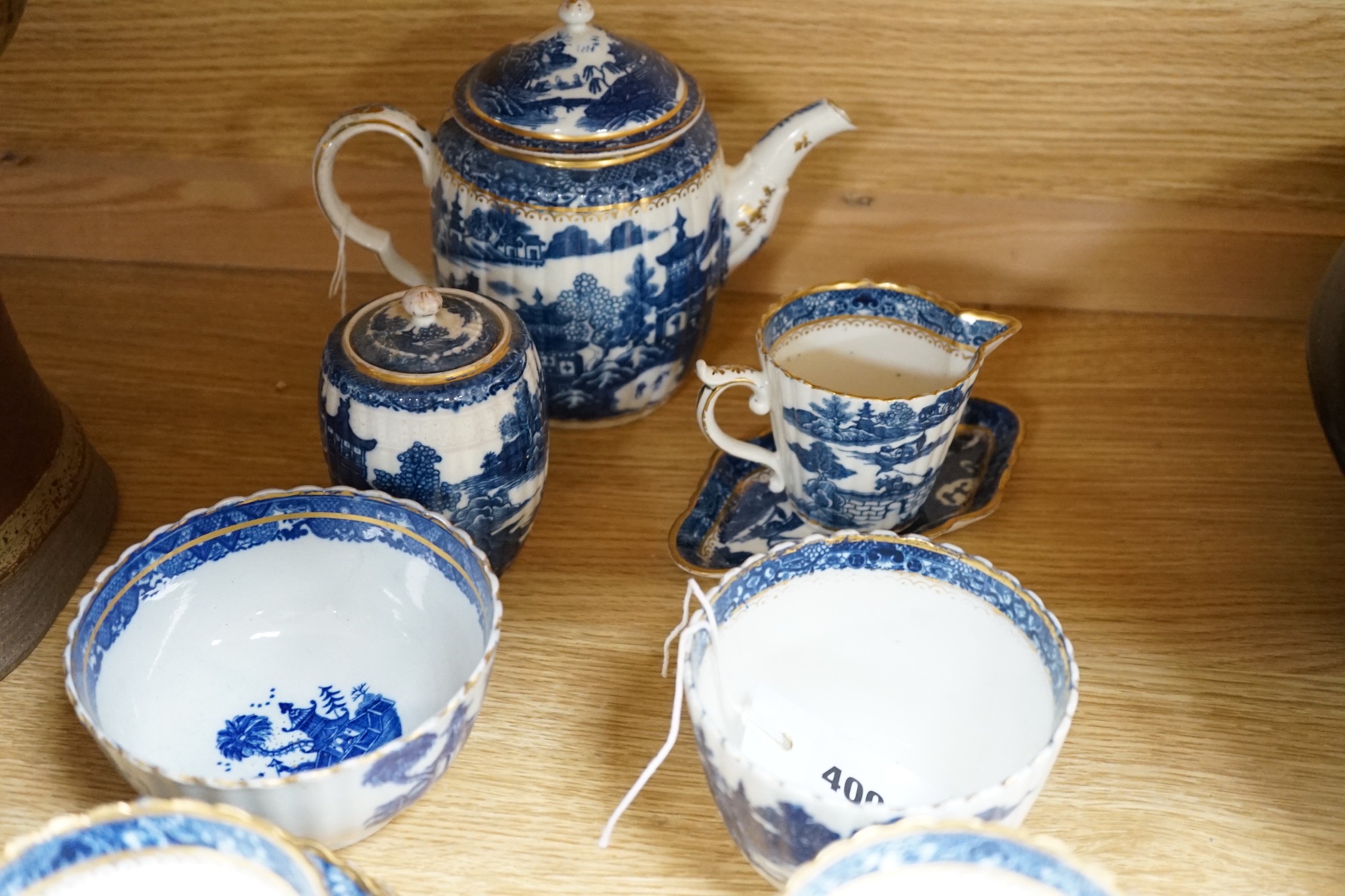 A Caughley blue and white fluted part tea and coffee service, c.1780, each piece printed in blue and - Image 4 of 5
