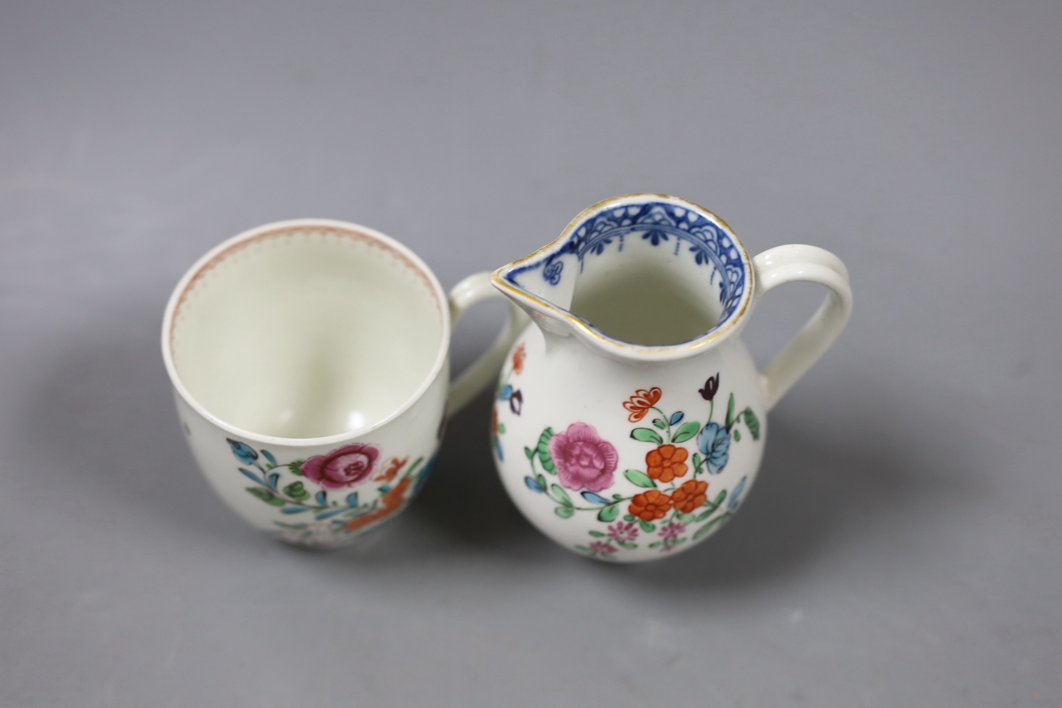 A Worcester sparrow beak jug, enamelled with flowers with an inner underglaze blue border and a - Image 3 of 4