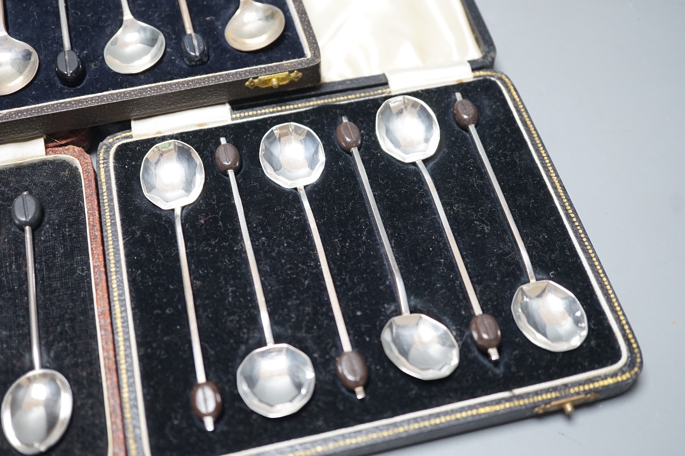Three assorted cased sets of six silver bean end coffee spoons. - Image 2 of 2