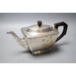 A George V Art Deco silver teapot, William Neale Ltd, Birmingham, 1935, gross weight 19.5oz.