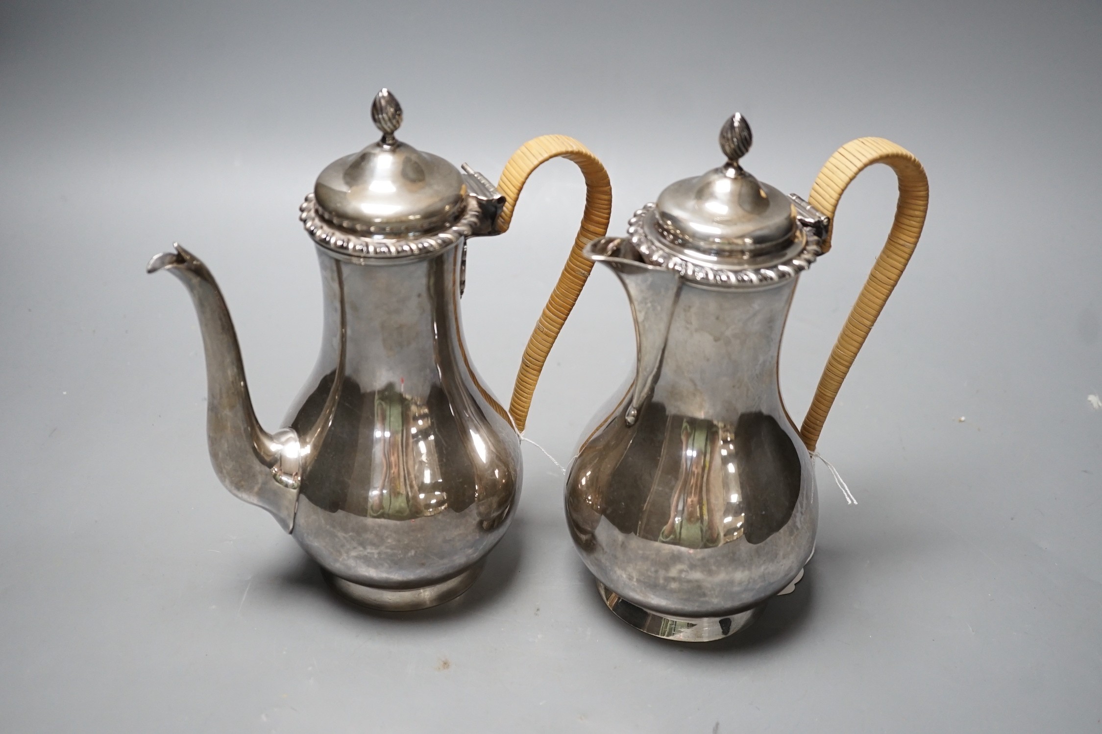 A matched early 20th century silver cafe au lait pair, London, 1900 & 1903, one by Edward Charles - Image 2 of 3