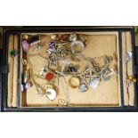 A small group of sundry costume jewellery and assorted minor coinage.