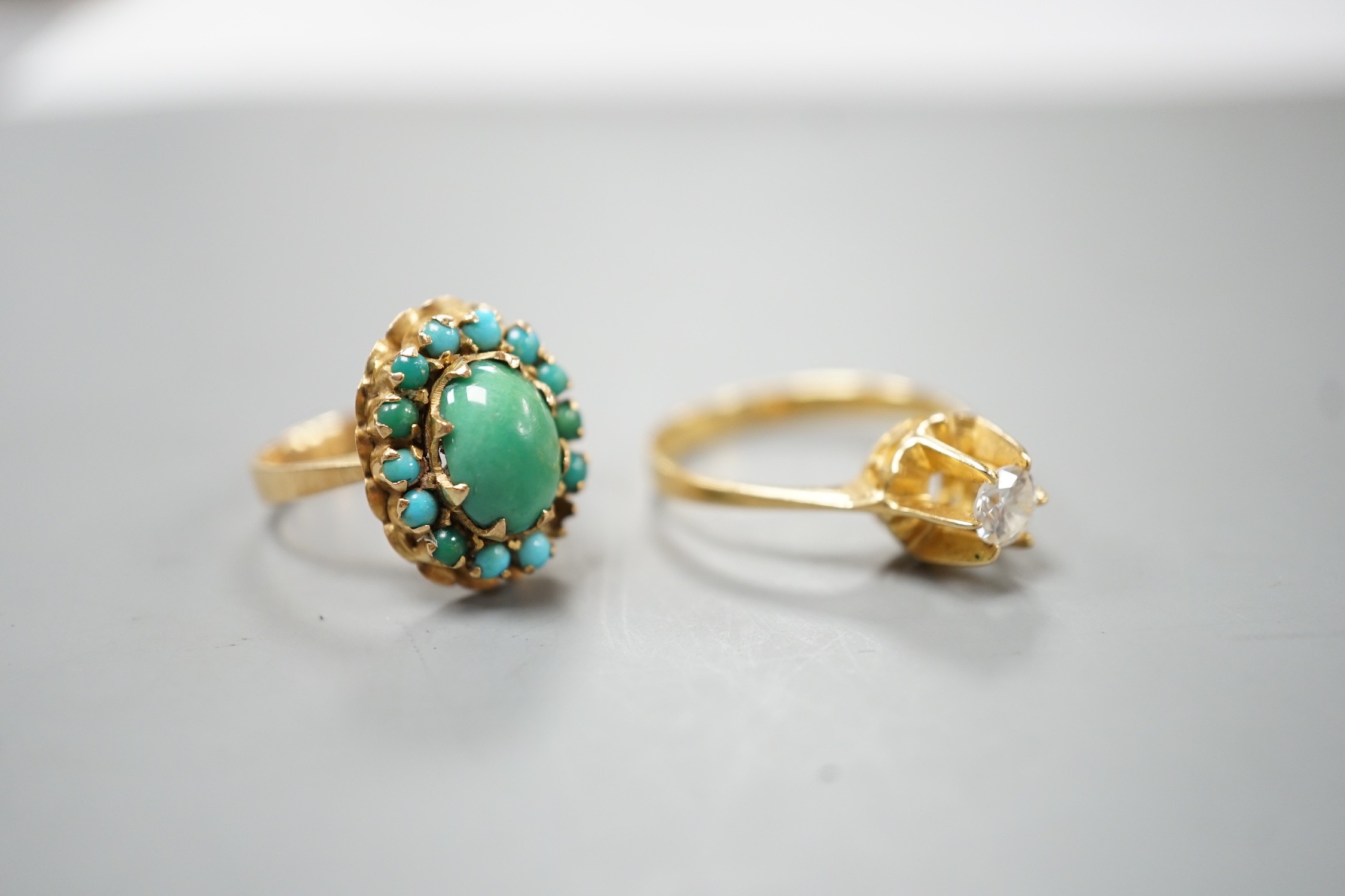 Two 750 yellow metal and gem set rings, turquoise cluster and simulated diamond, gross weight 7.4 - Image 2 of 3