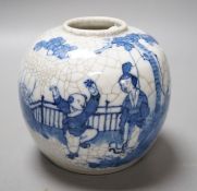A 19th century Chinese blue and white crackleglaze vase 12.5cm