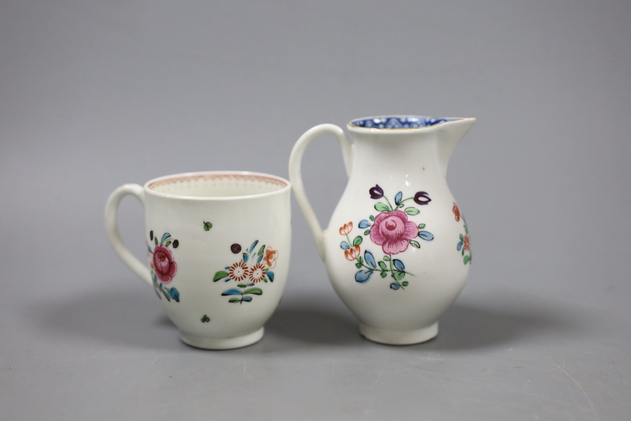 A Worcester sparrow beak jug, enamelled with flowers with an inner underglaze blue border and a - Image 2 of 4