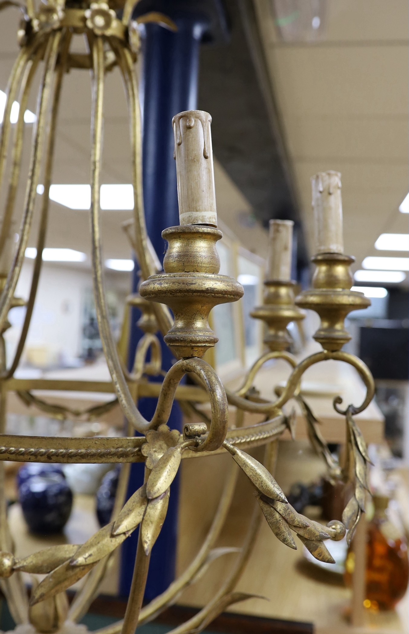 A gilt metal six light basket shaped ceiling chandelier - Image 3 of 4