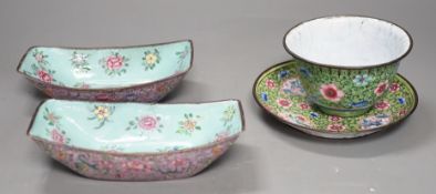 A pair of Chinese Canton enamel boat-shaped dishes, Qianlong; and a Canton enamel bowl and stand (