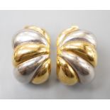 A modern pair of two colour 750 yellow metal demi lune earrings 15mm, 2.8 grams.