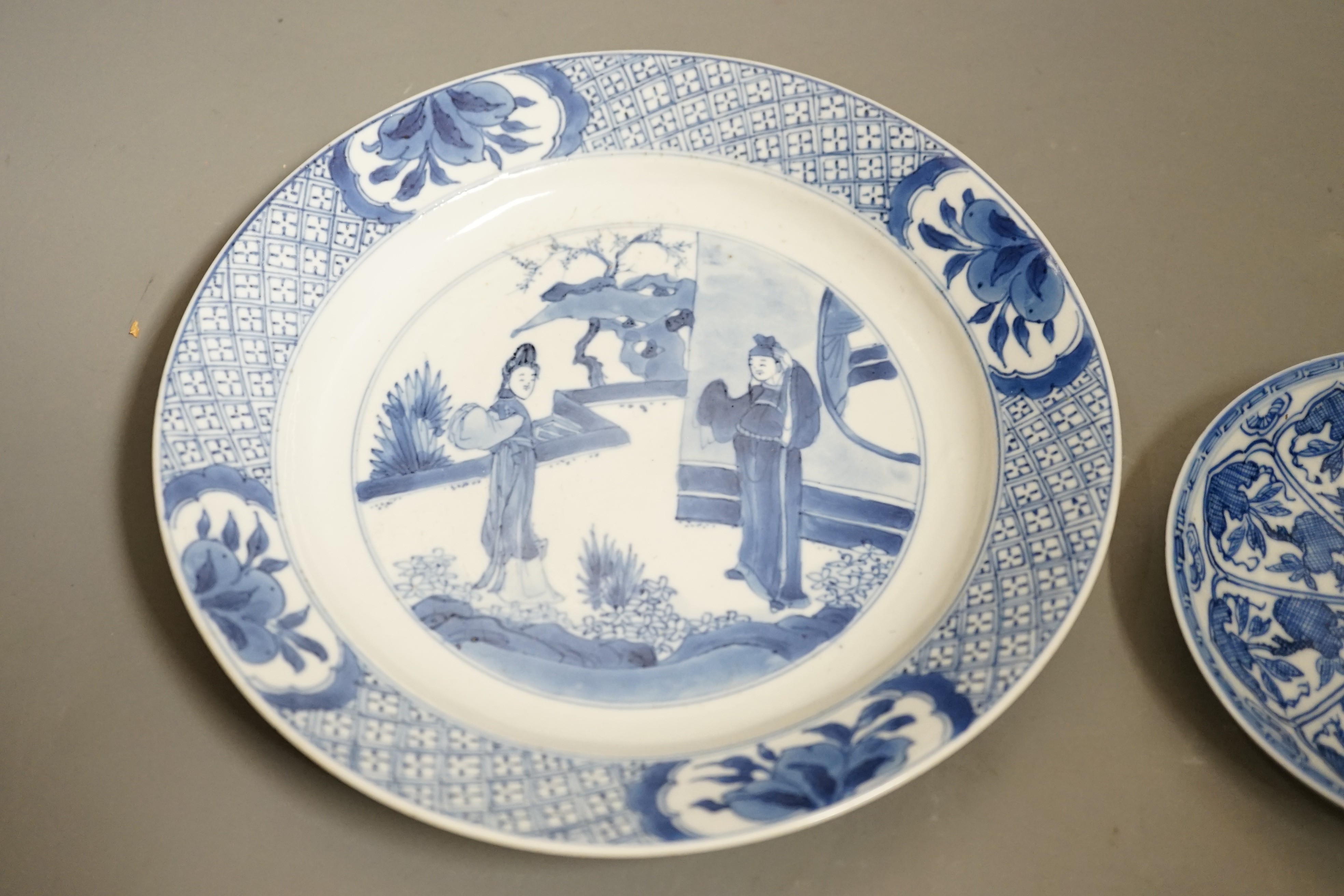 A pair of Chinese dragon dishes, a Kangxi blue and white plate, a Kangxi blue and white dish with - Image 2 of 5