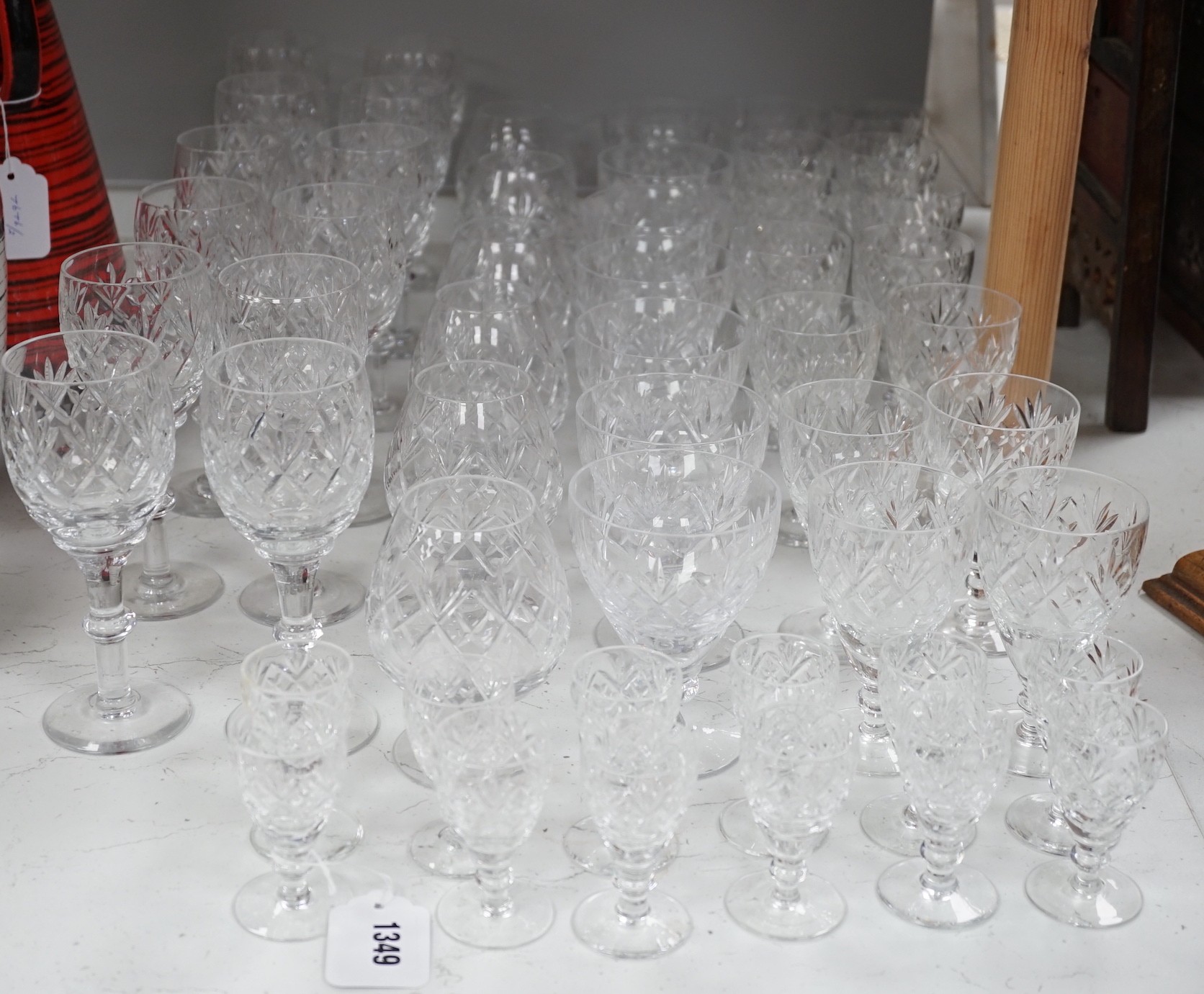 A collection of Royal Doulton glassware, to include: wine glasses, brandy balloons, etc. - Image 6 of 10