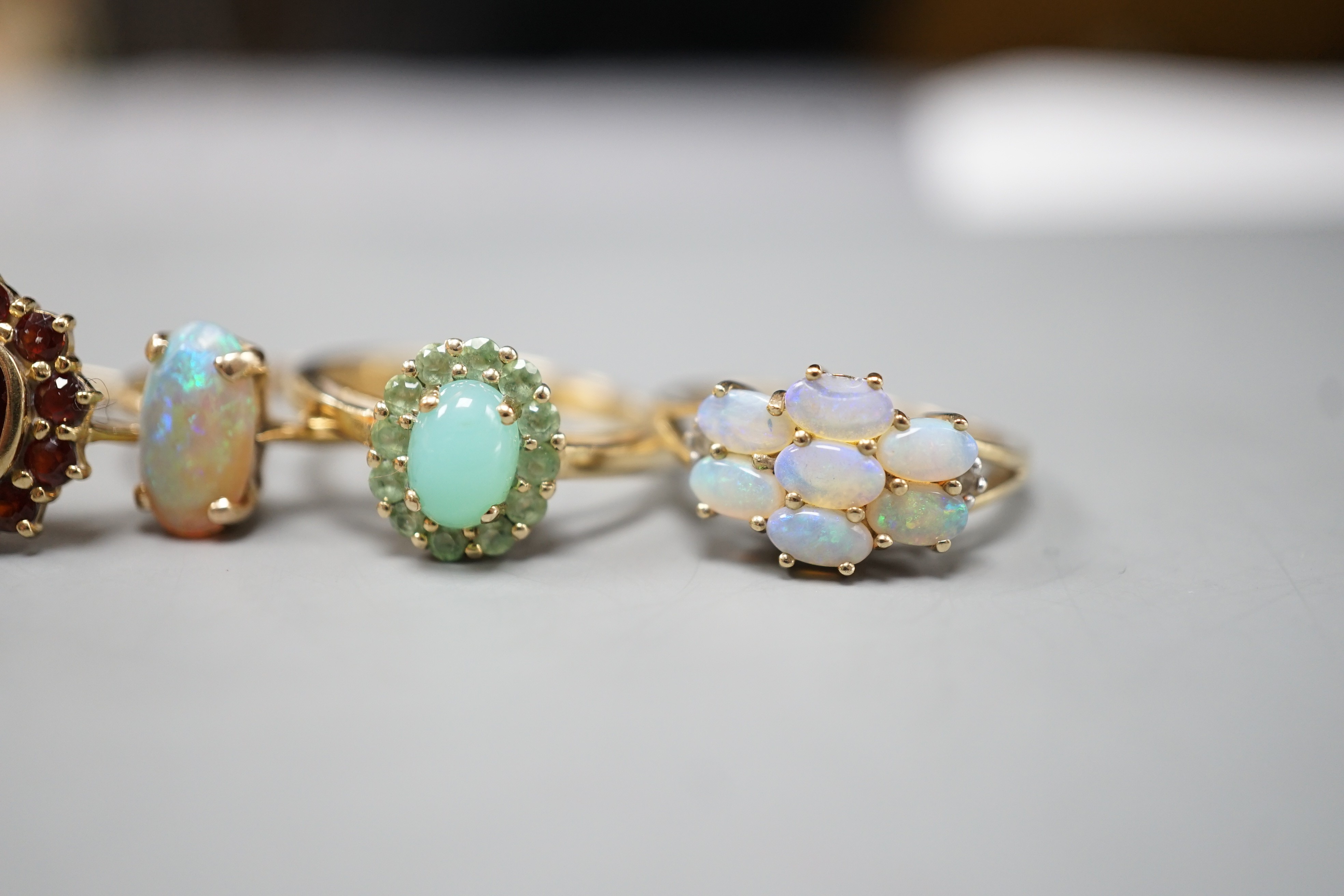 Five assorted modern 9ct gold and gem set dress rings, including white opal and diamond chip - Image 4 of 7