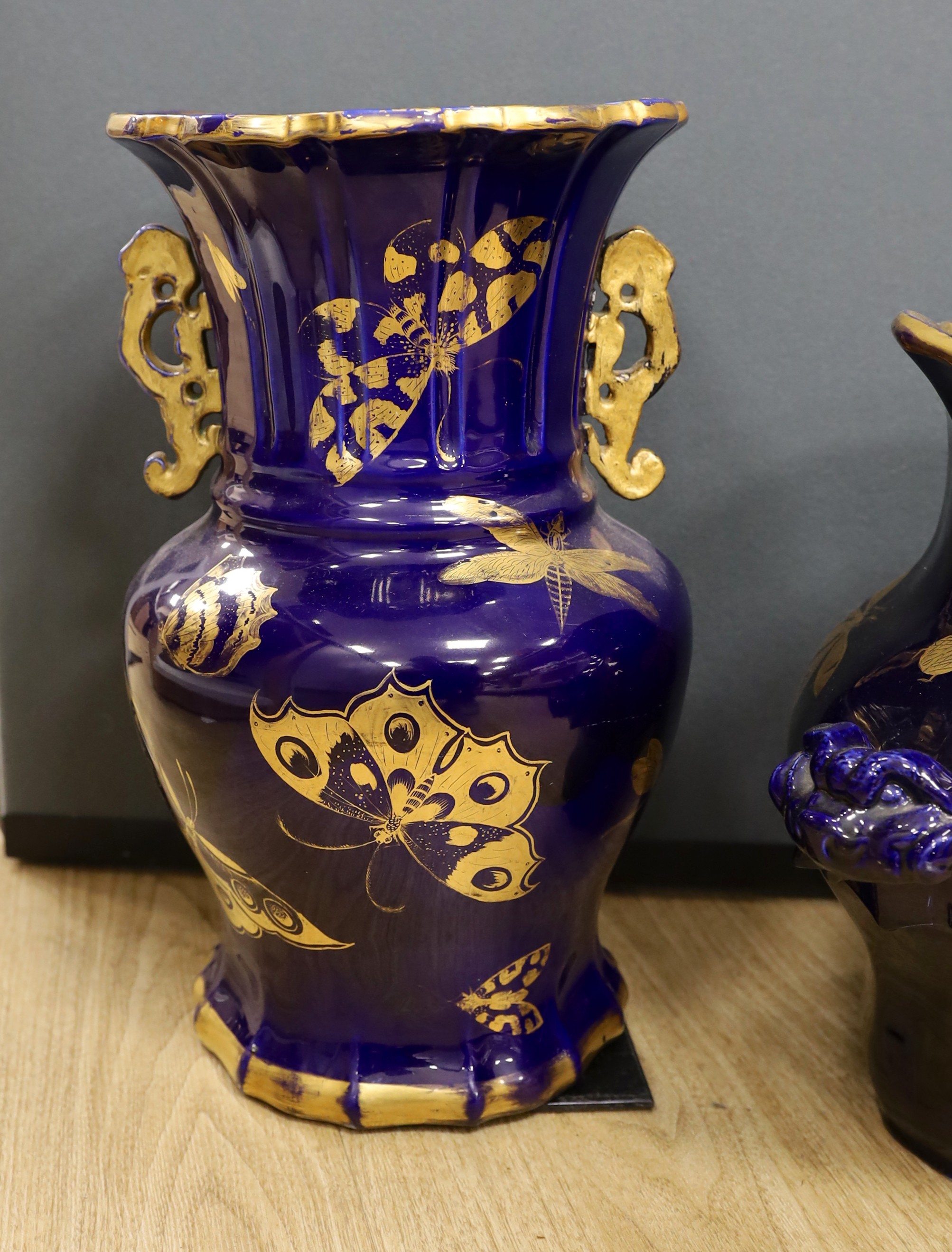 A large early 19th century Masons ironstone cobalt blue and gilt decorated jug and two similar large - Image 4 of 8