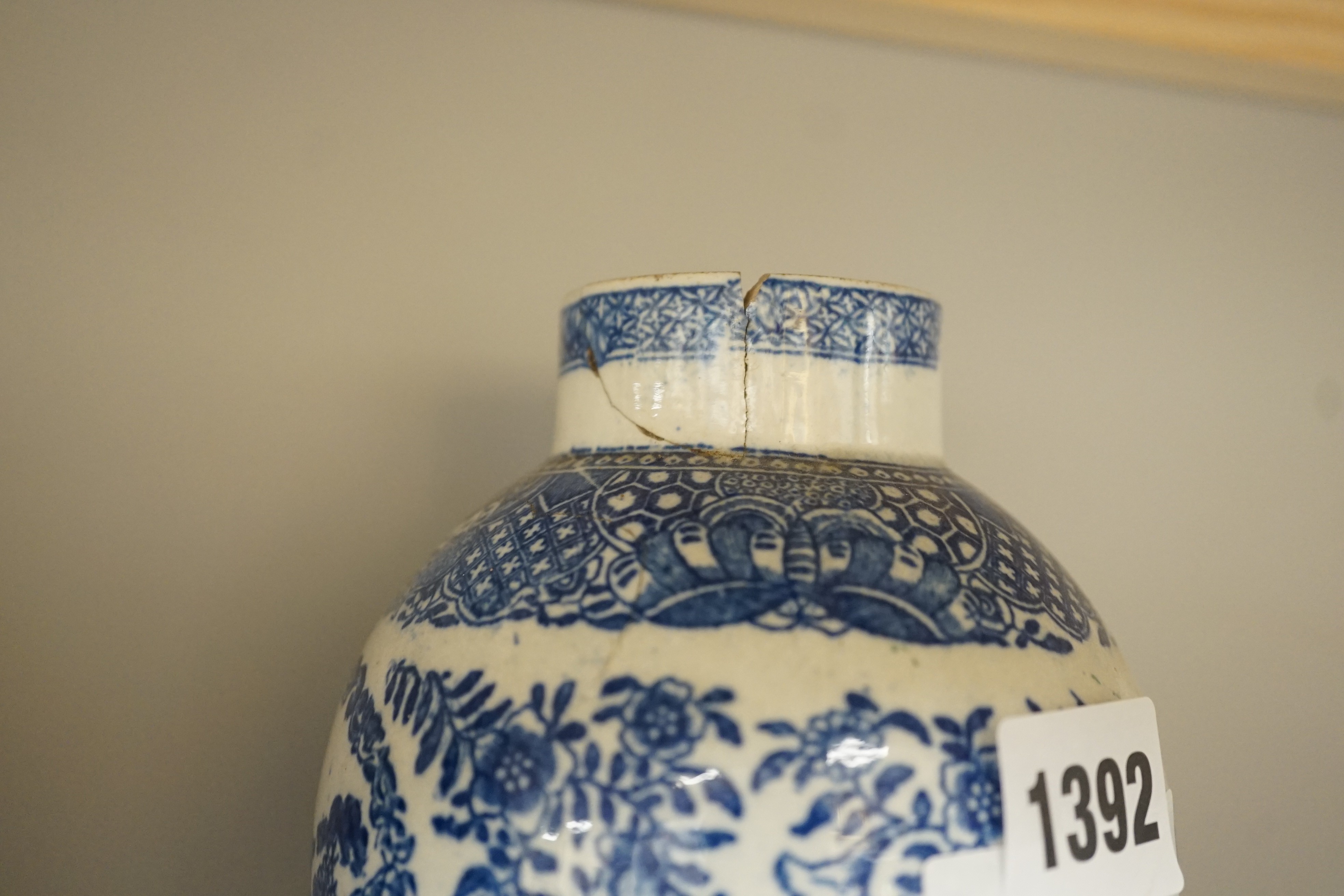 A pair of 19th century blue and white chinoiserie vases, a pearlware teapot, possibly Harley of Lane - Image 6 of 6