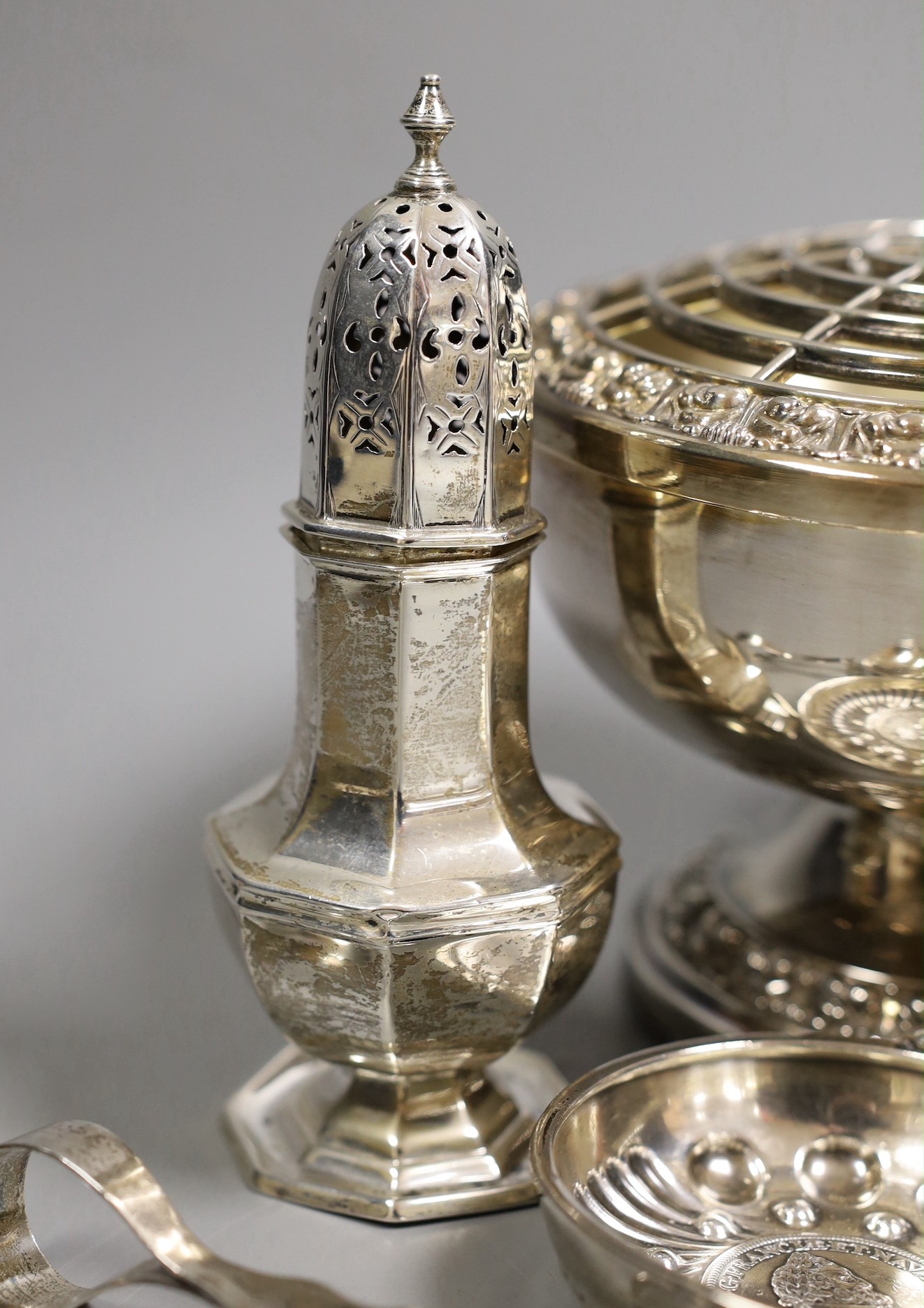 A George III silver vase shaped pepperette, Richard Evans? London, 1788, 88mm, a Victorian silver - Image 8 of 10