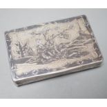 A late 19th century Russian 84 zolotnik and niello snuff box, decorate with figures in a