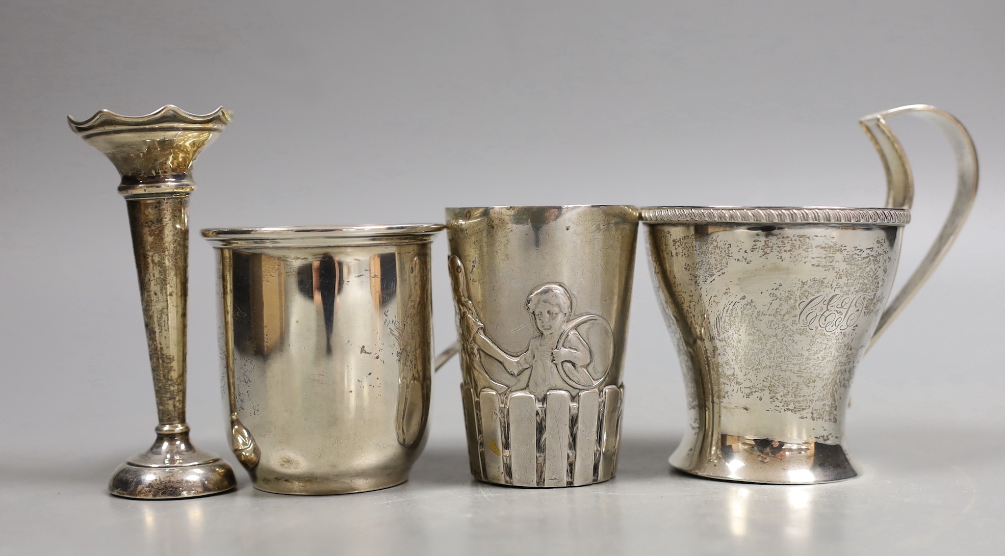 A Siamese sterling two handled ice pail with tongs, height 12.5cm, together with a cased set of - Image 7 of 7