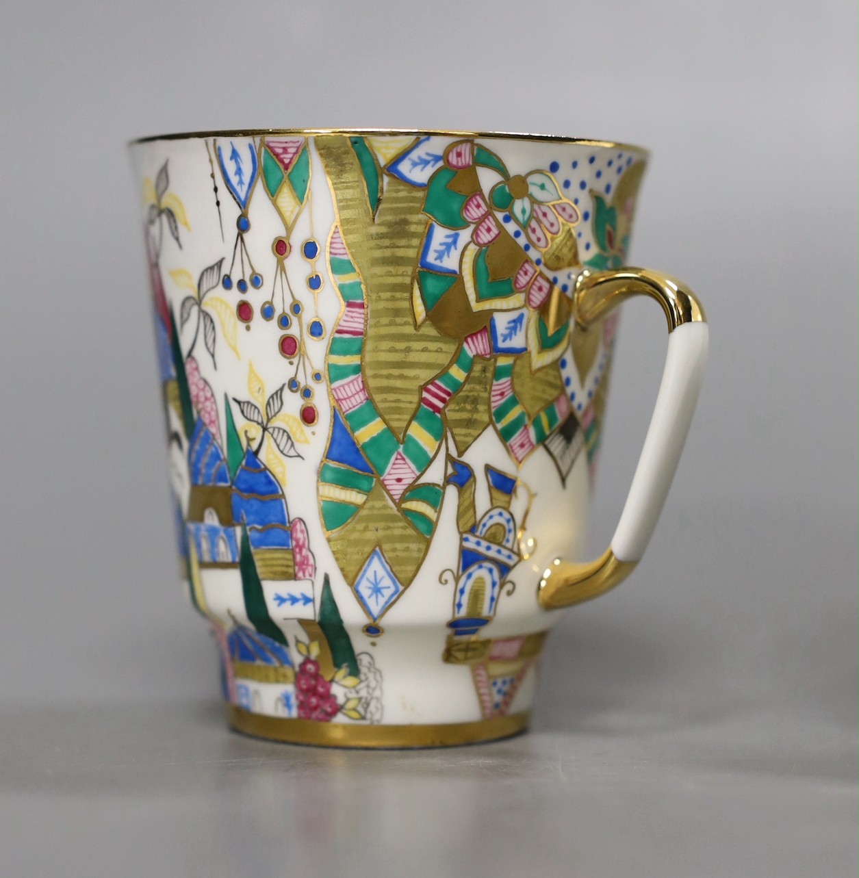 A Russian gilt enamel porcelain tea cup and saucer, cup 8cms high - Image 5 of 7