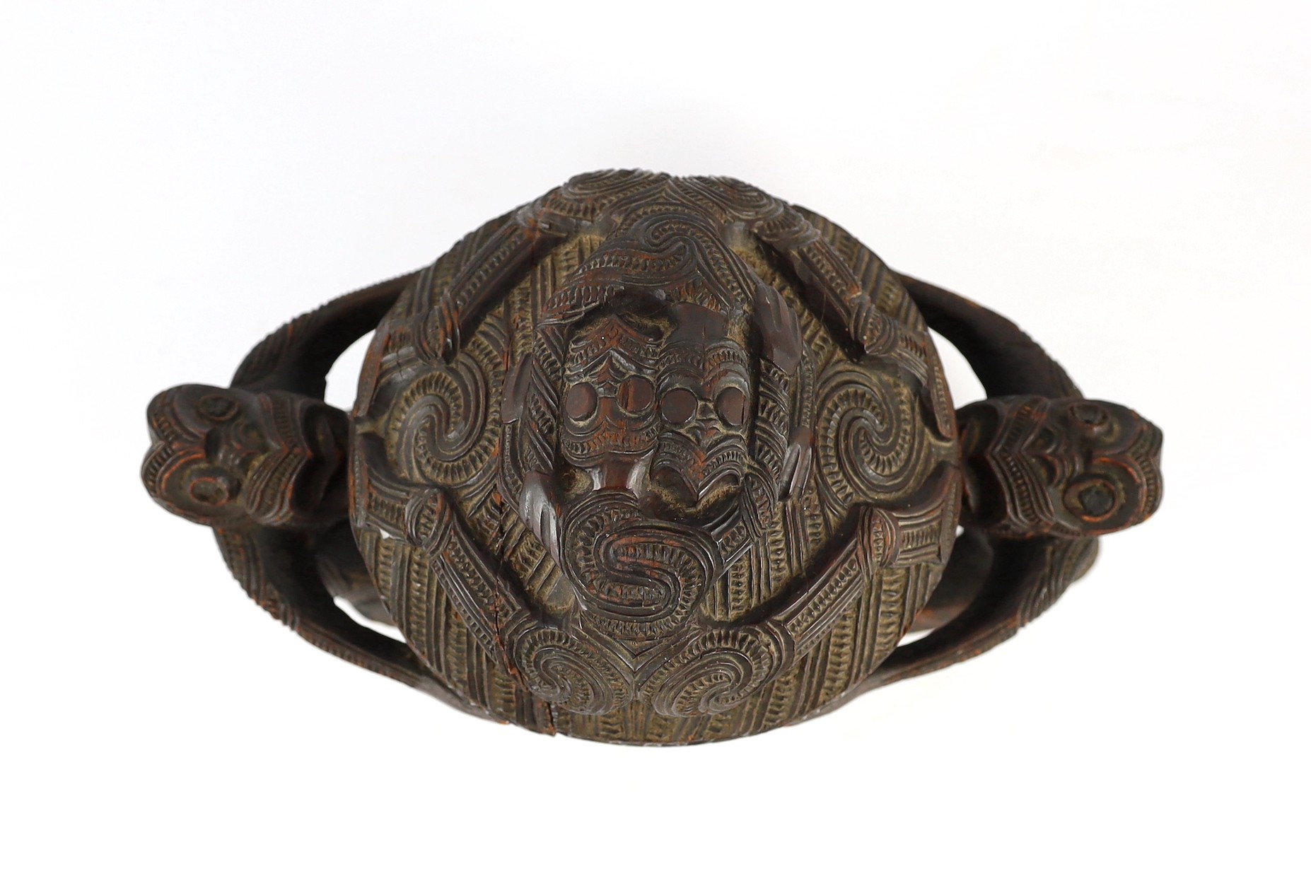 A Maori carved wood oblong bowl and cover, kumete, c.1880-1910, probably carved in totara wood - Image 3 of 7