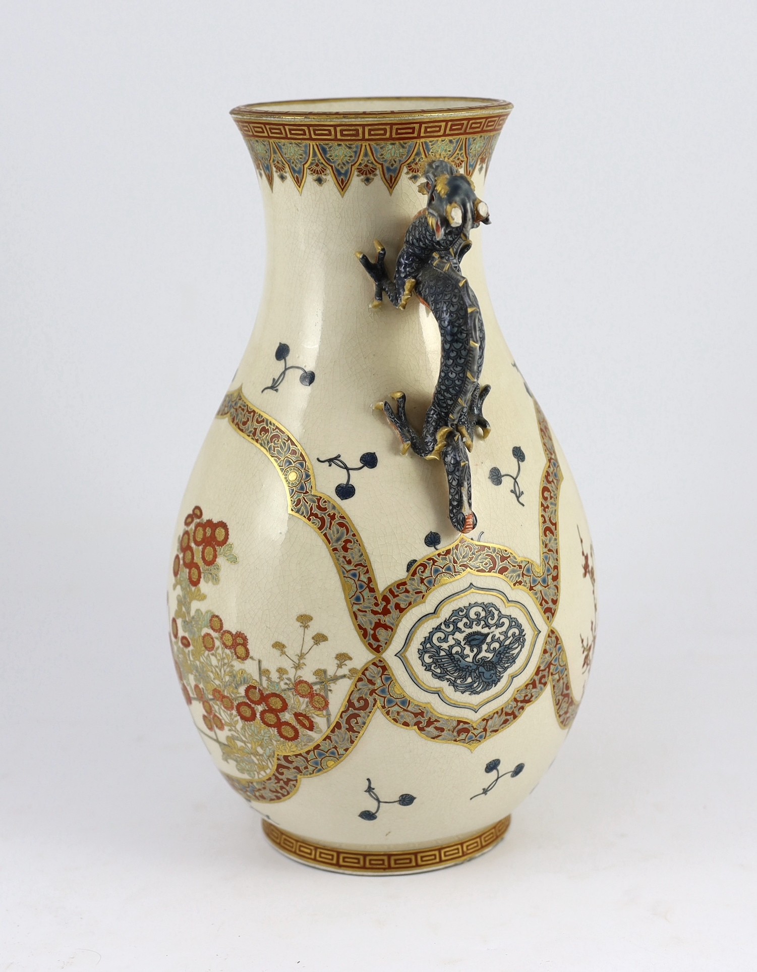 A large Japanese Satsuma pottery vase, late 19th century, finely gilded and painted in enamels - Image 4 of 9