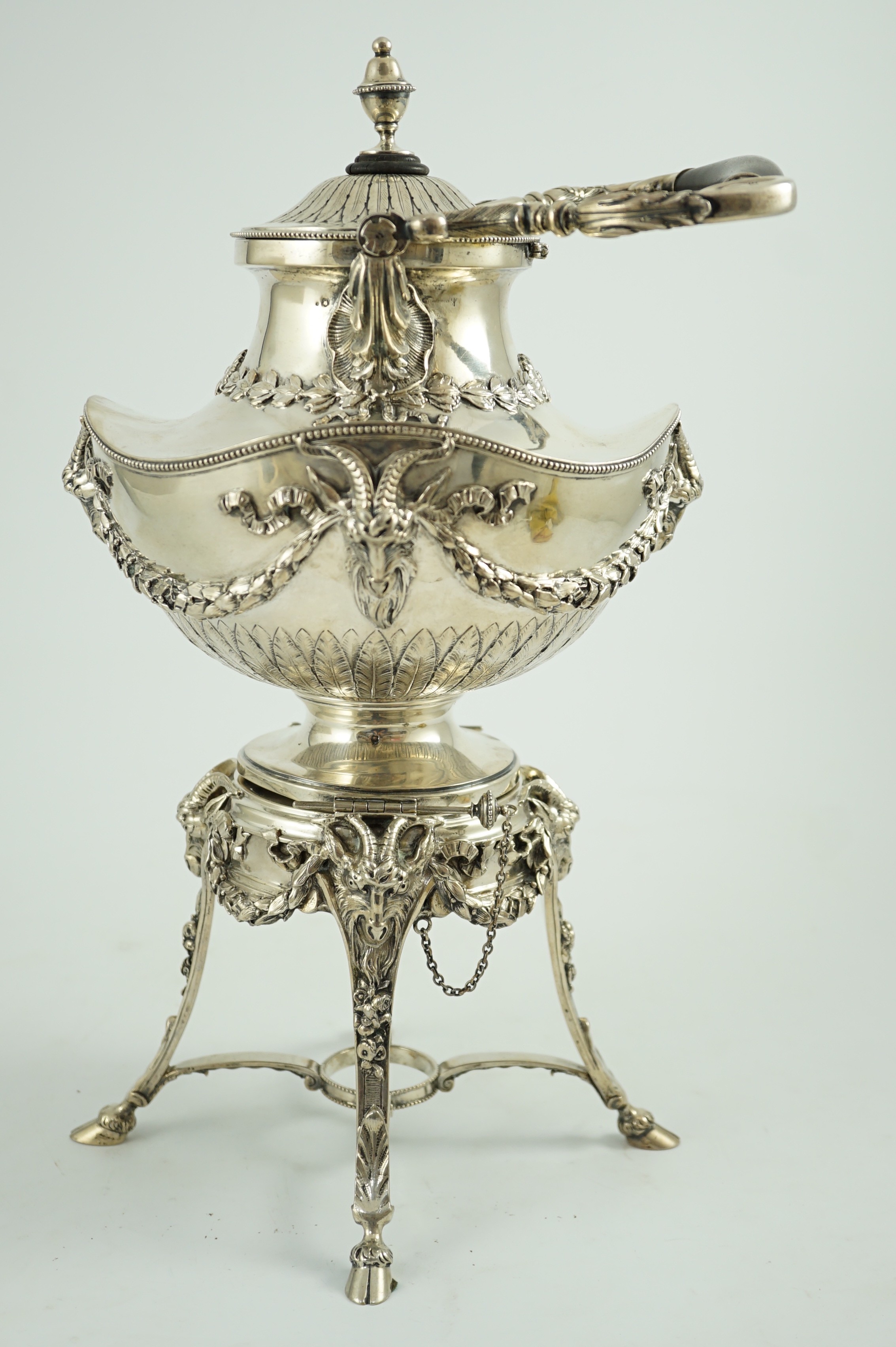 An ornate late 19th/early 20th century Austro-Hungarian 800 standard silver tea kettle on stand, - Image 3 of 5