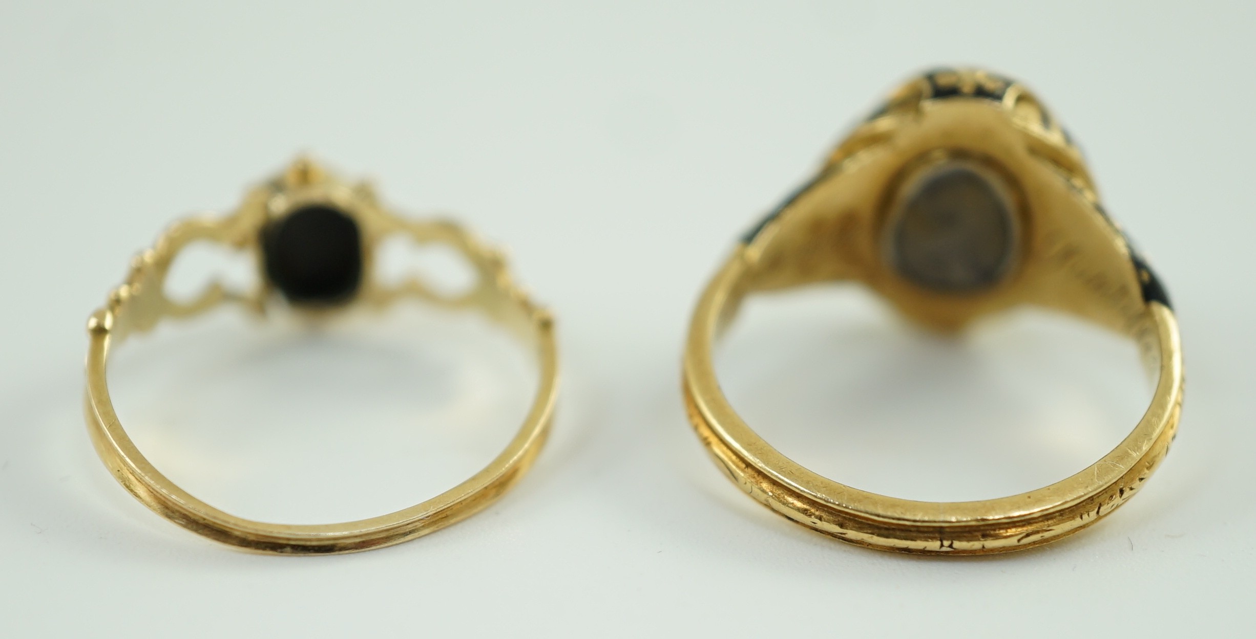 Two Victorian gold and chalcedony set mourning rings, one with oval banded agate, enamelled 'In - Image 2 of 4