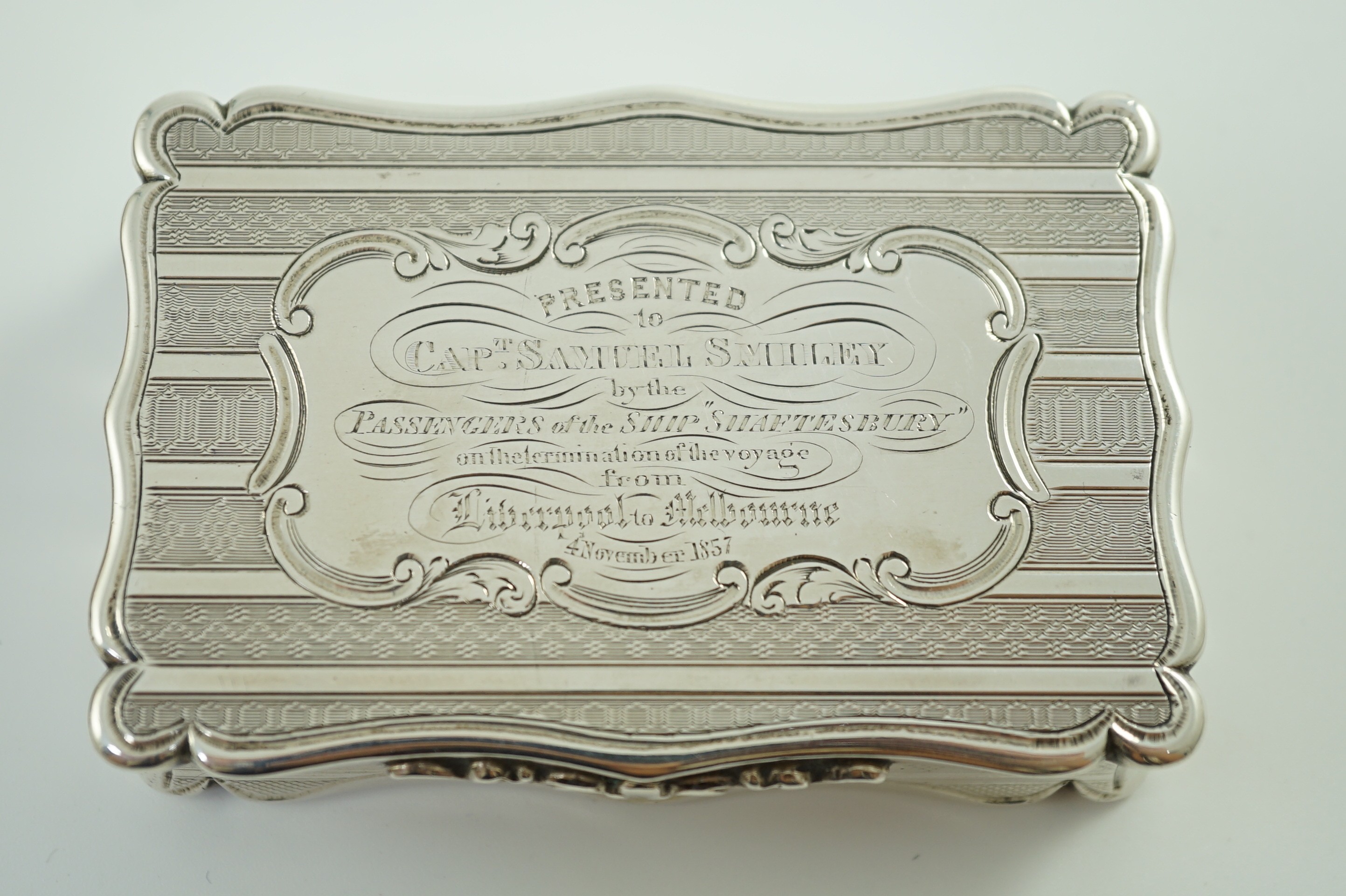 Australian naval interest - A Victorian engraved silver presentation snuff box, inscribed 'Presented - Image 5 of 22