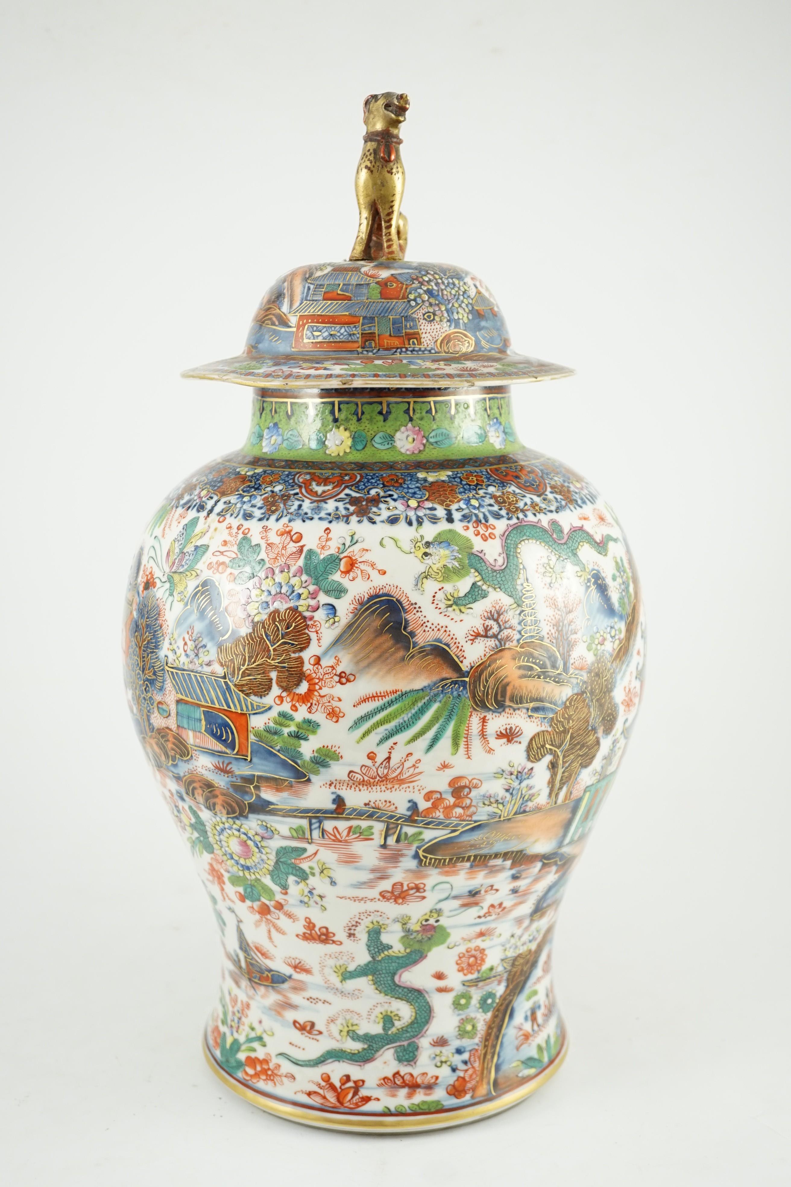 A Chinese clobbered blue and white vase and cover, 18th/19th century, painted in underglaze blue - Image 3 of 9