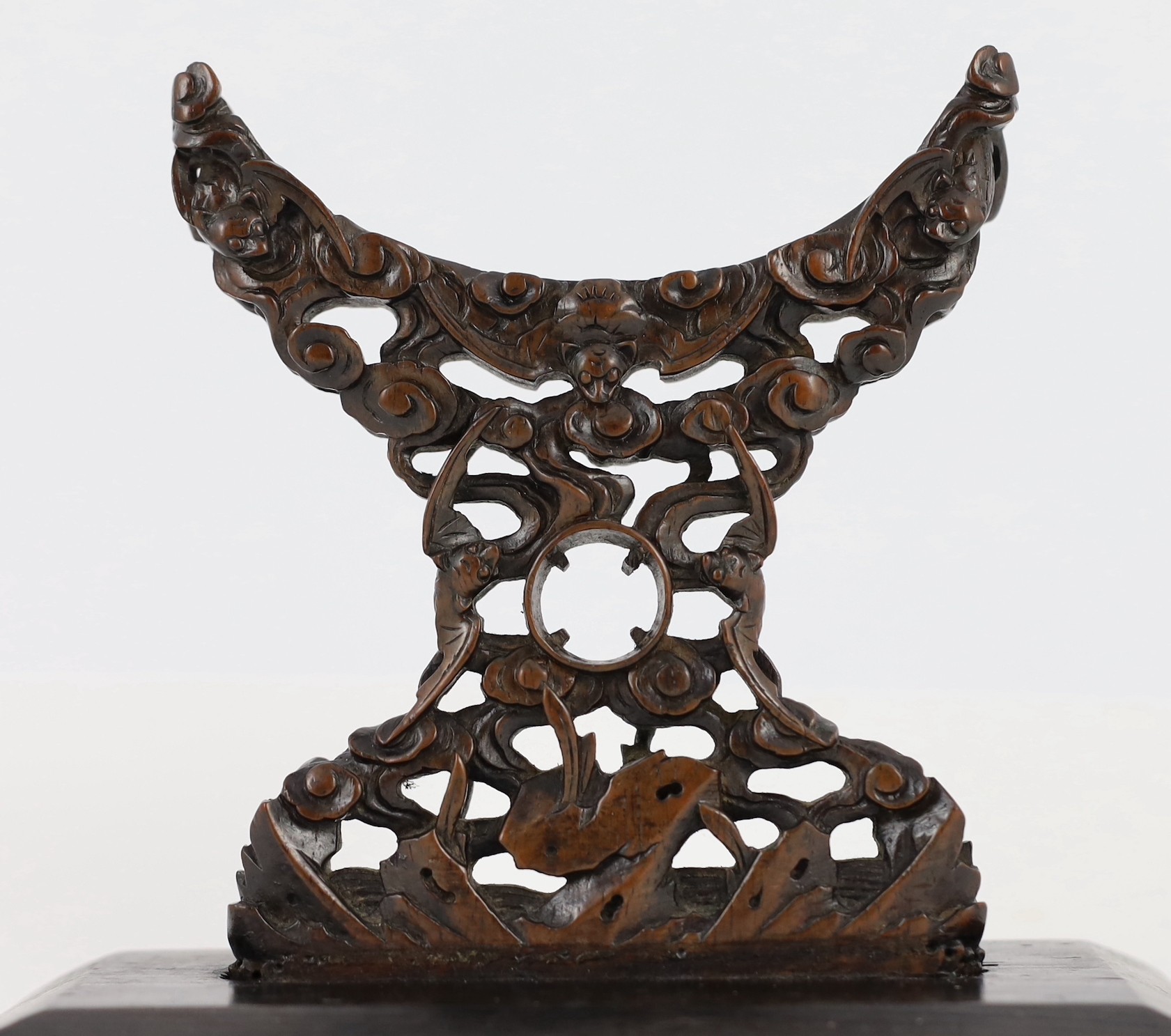A Chinese zitan stand for a circular plaque, 18th/19th century, carved in high relief and open- - Image 5 of 5