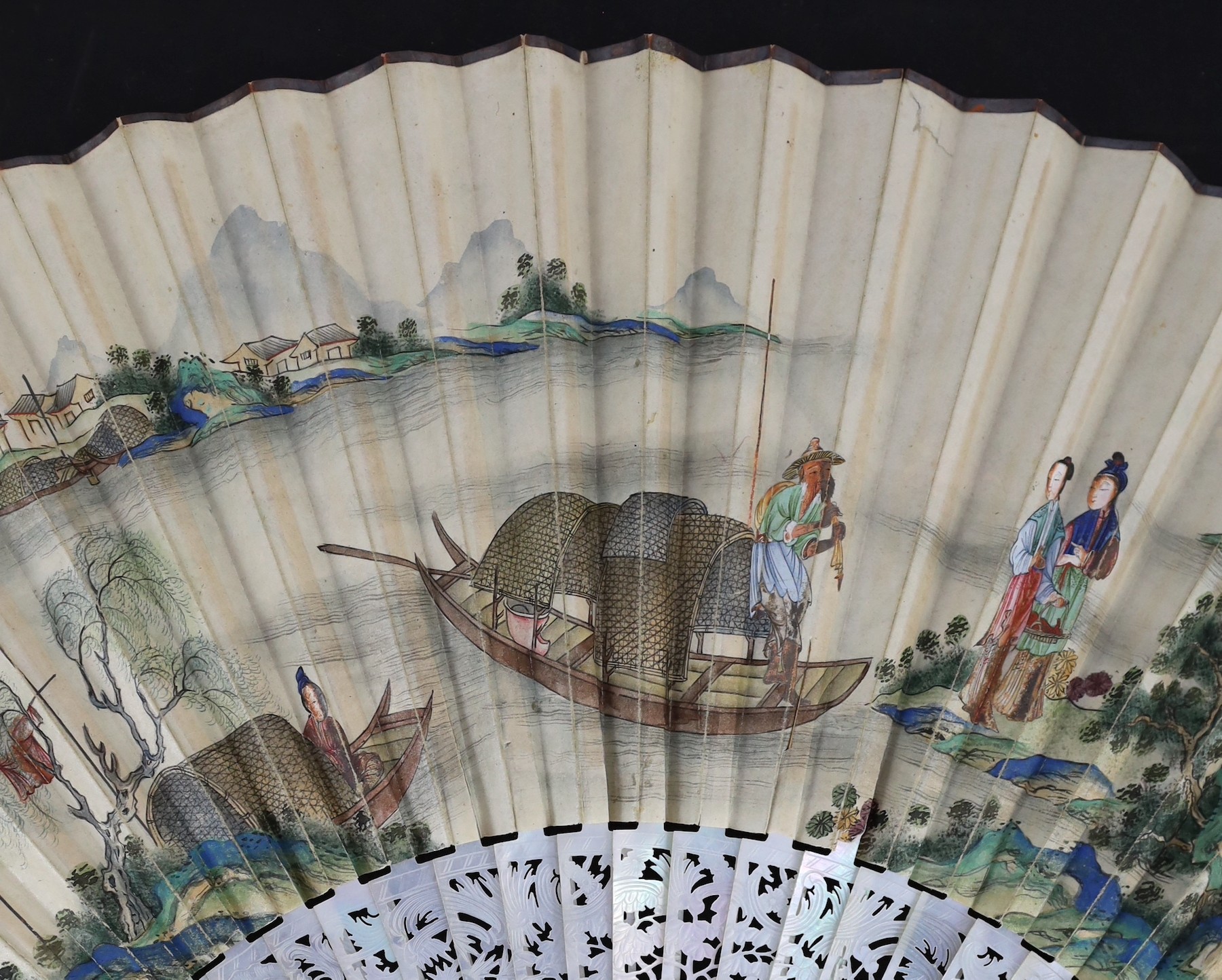 A Chinese painted leaf fan with mother-of-pearl sticks, 19th century, the leaf painted with ladies - Image 4 of 10