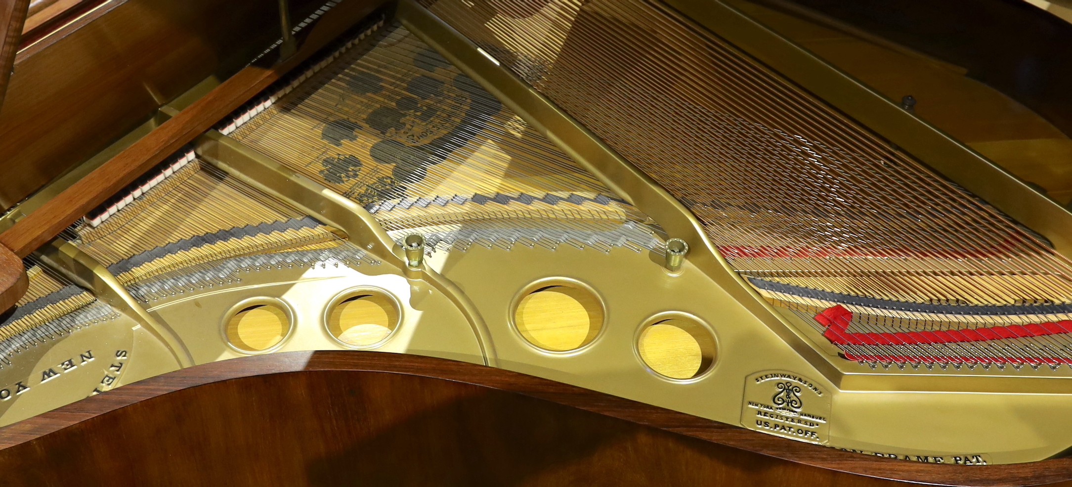 A Steinway & Sons of New York Patent Grand Construction mahogany cased piano, no.157302, standing - Image 7 of 8