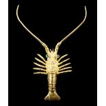 An Astwood Dickinson 18ct gold lobster brooch, with emerald set eyes, 56mm, gross 5.9 grams.***