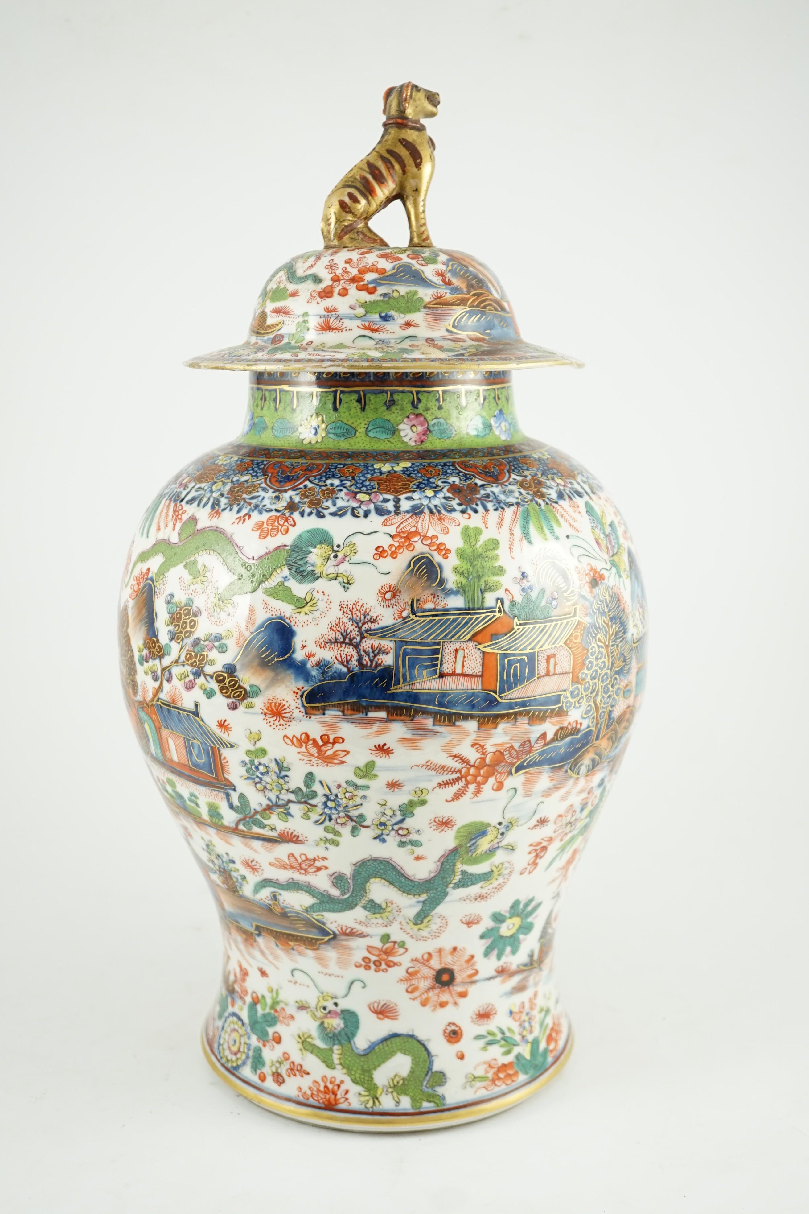 A Chinese clobbered blue and white vase and cover, 18th/19th century, painted in underglaze blue - Image 4 of 9