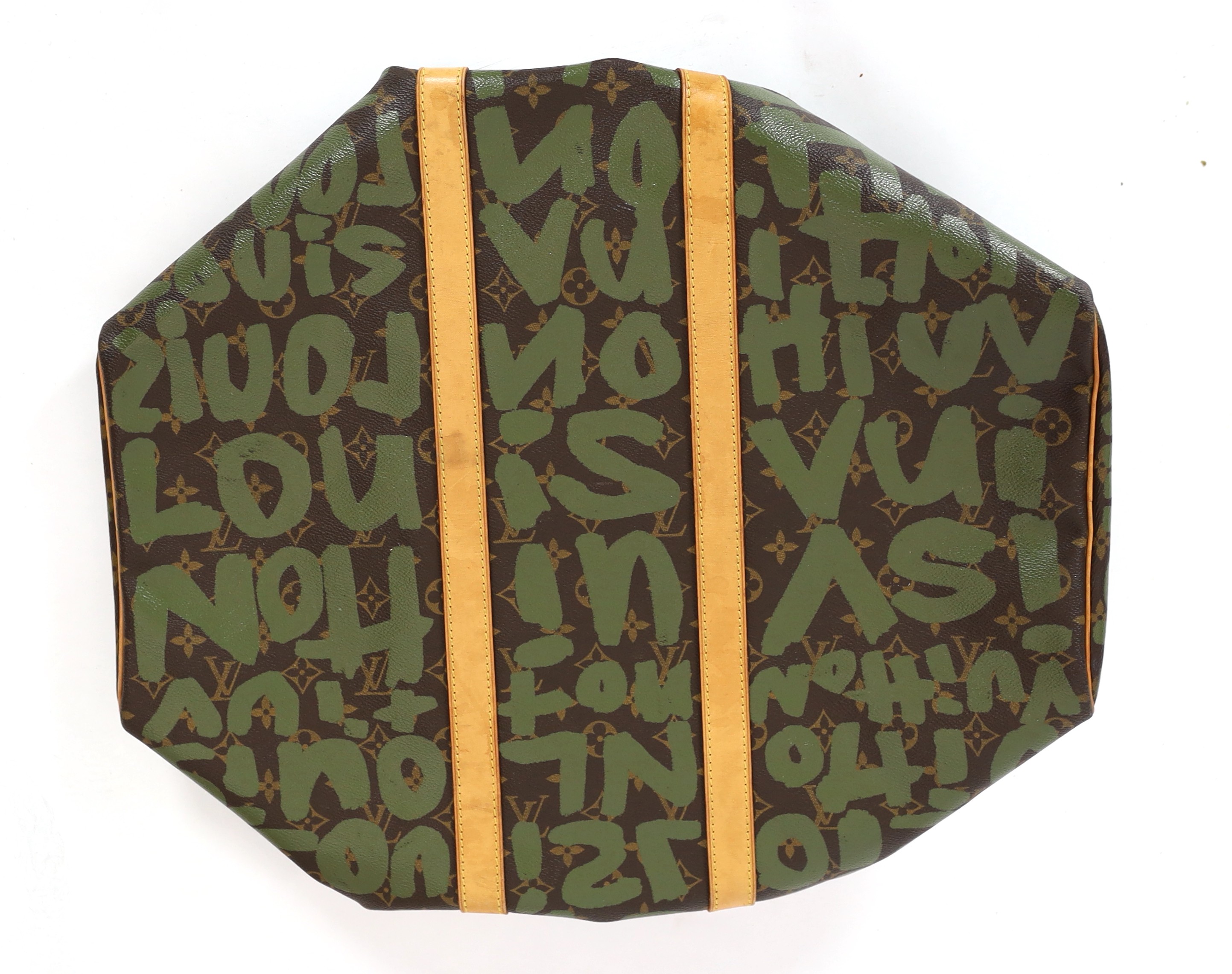 A vintage 2001 Louis Vuitton Stephen Sprouse Khaki Green Monogram Graffiti Keepall 50 - Image 10 of 10