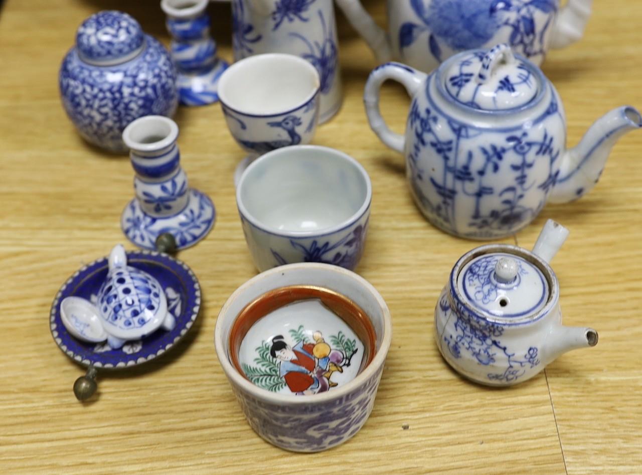A collection of mostly Japanese blue and white ceramics, late 19th/early 20th century, including a - Image 2 of 5