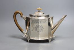 A George III silver octagonal teapot on matching stand, John Robins, London, 1795, stand length 19.
