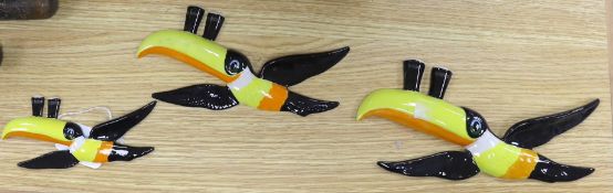 A set of three graduated Carltonware Guinness toucan wall plaques
