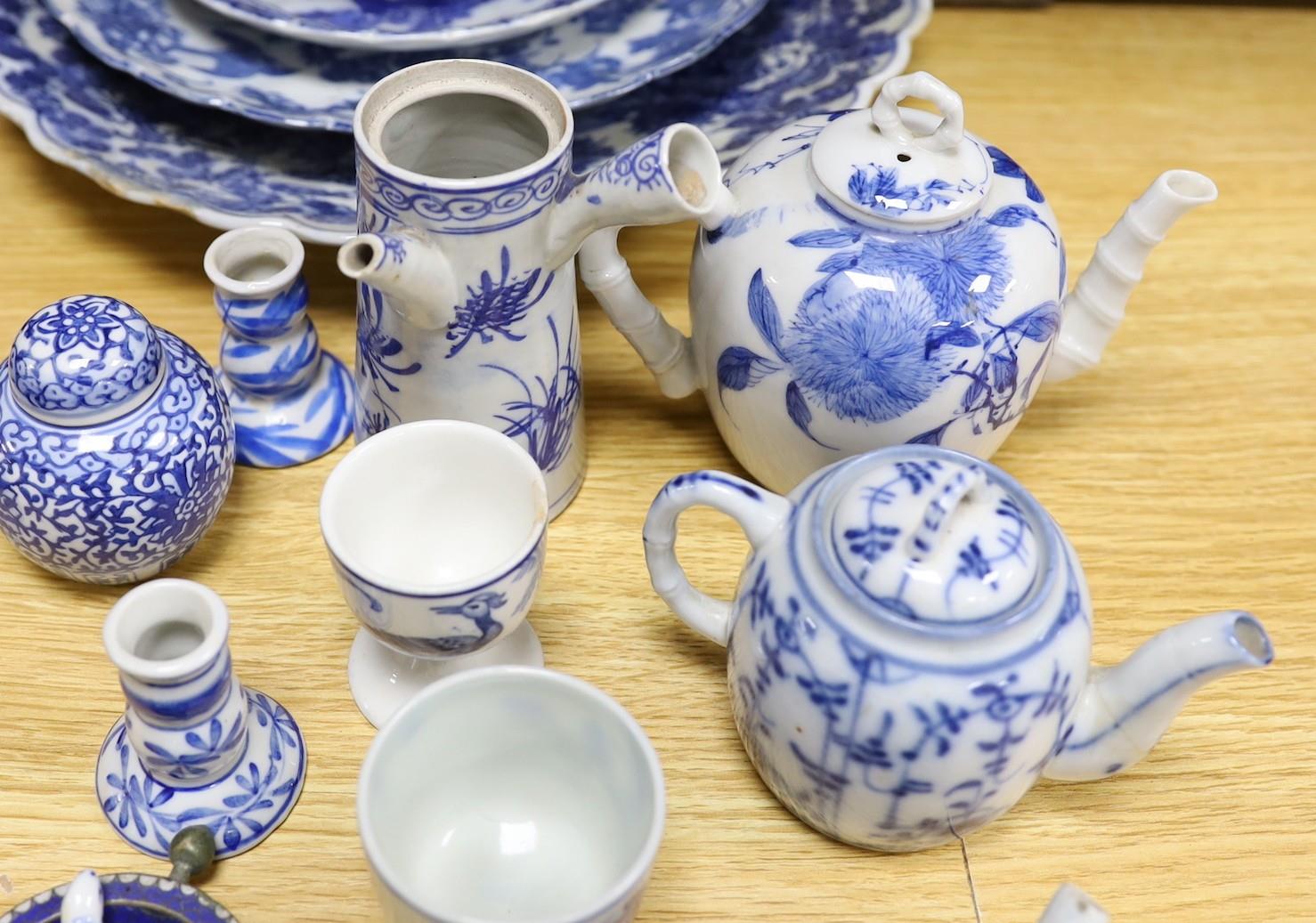 A collection of mostly Japanese blue and white ceramics, late 19th/early 20th century, including a - Image 3 of 5