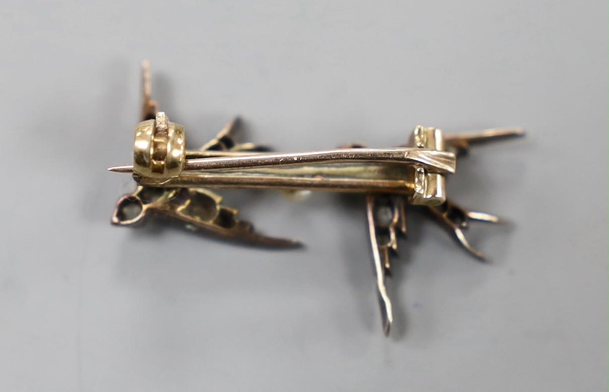 A late Victorian yellow and white metal and rose cut diamond set twin swallow brooch, 27mm, gross - Image 2 of 2