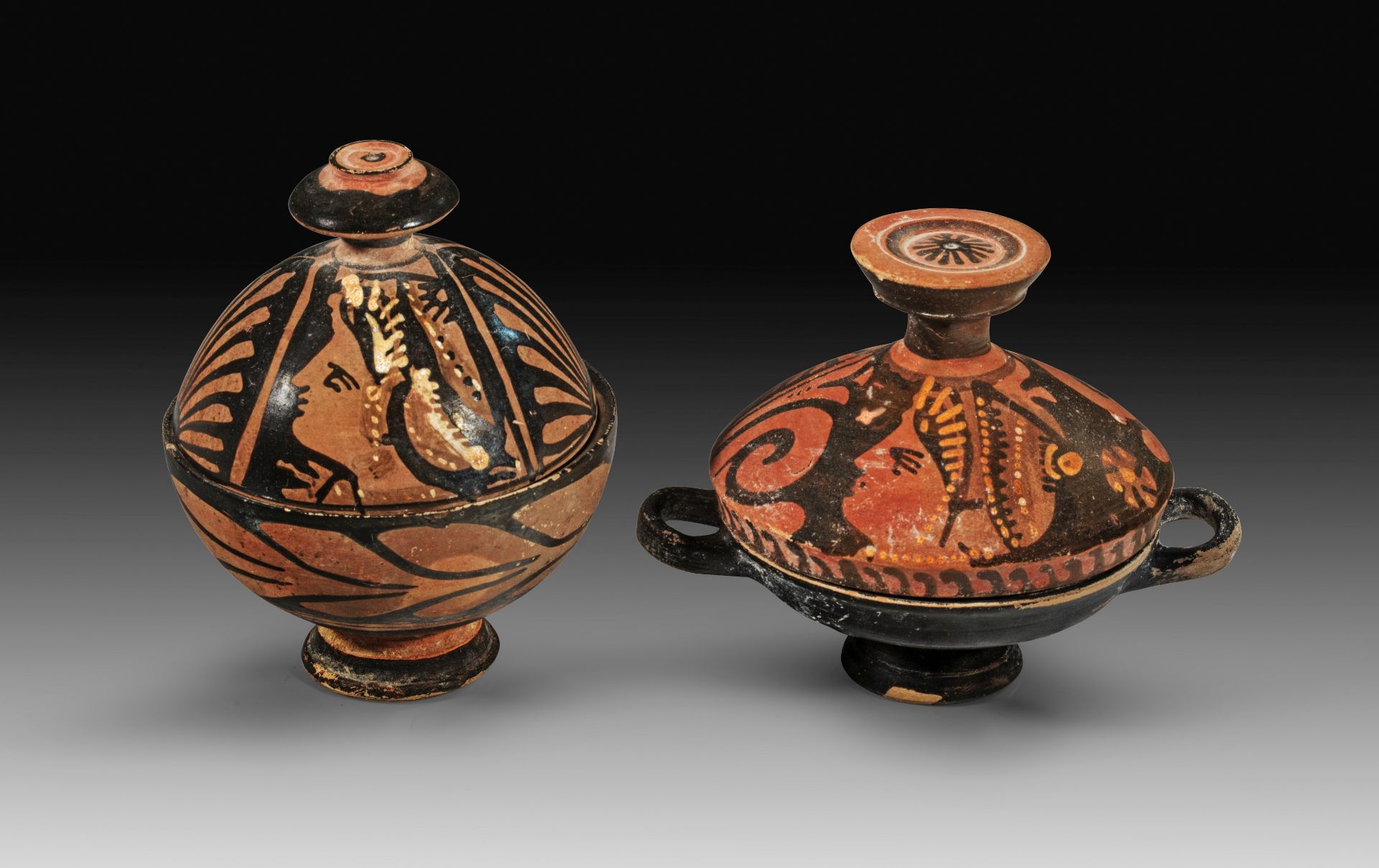 Two red-figure lekanides with lid. 