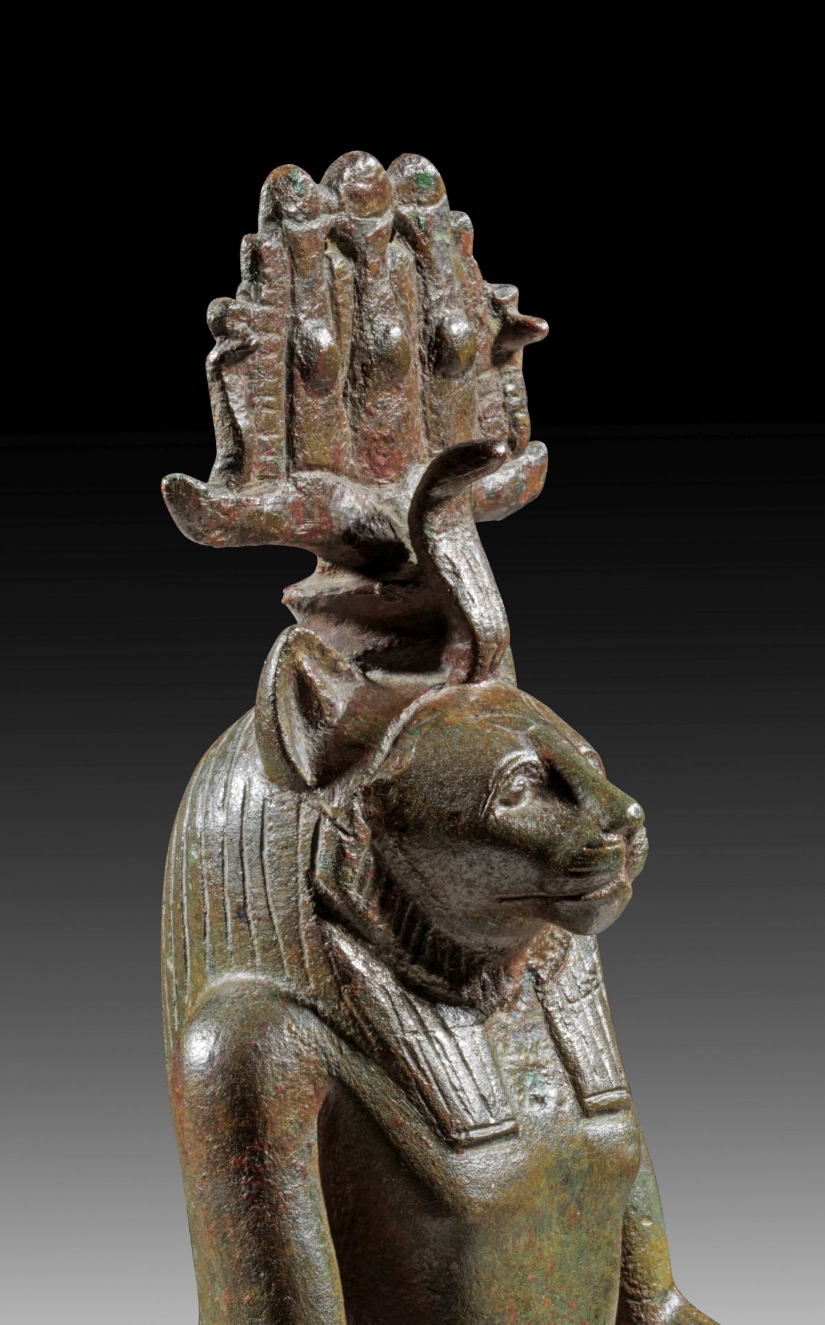 Large and impressive bronze figurine of the lion-headed Horus of Pe (Bouto). - Image 2 of 2