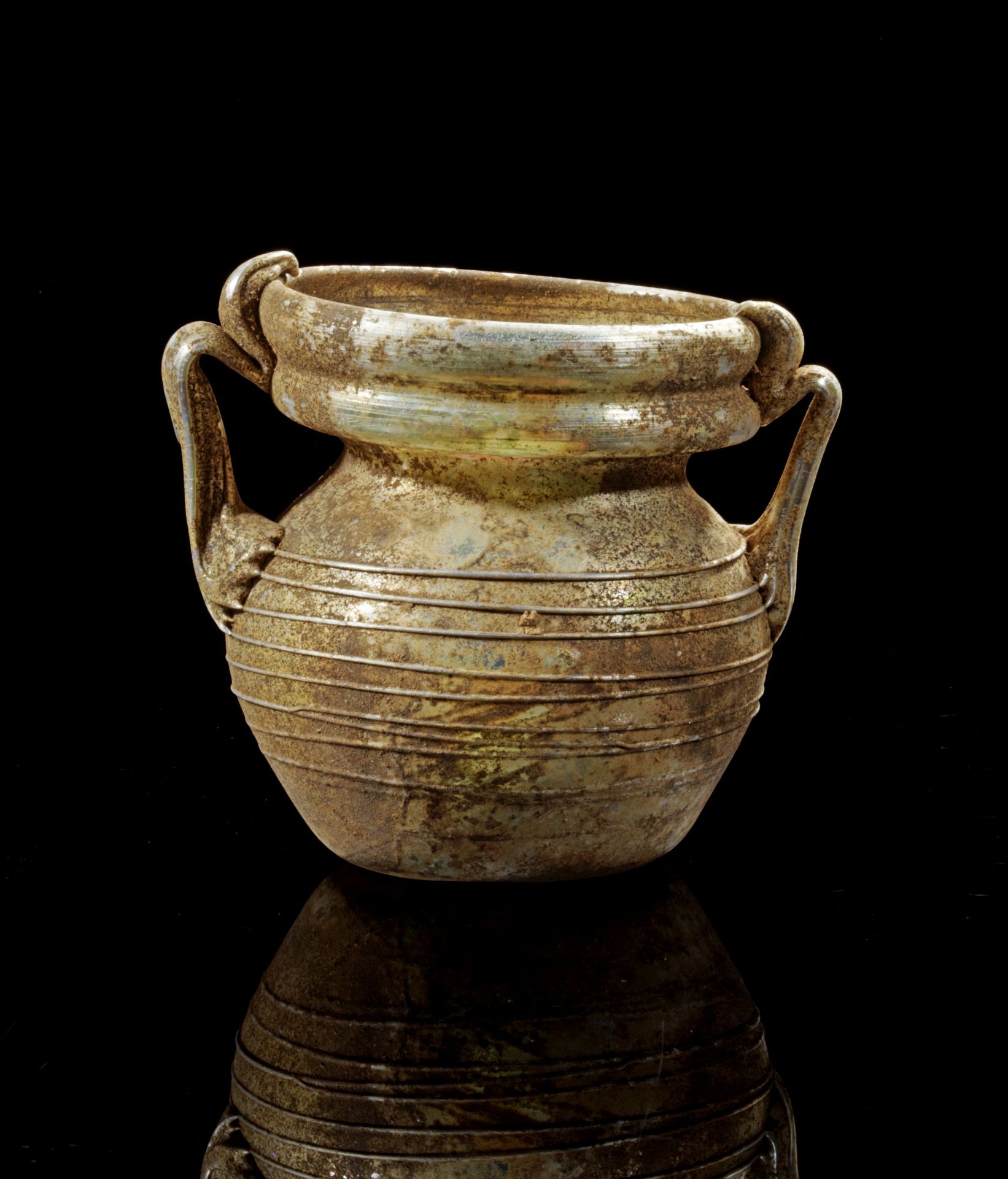 Two-handled jar.