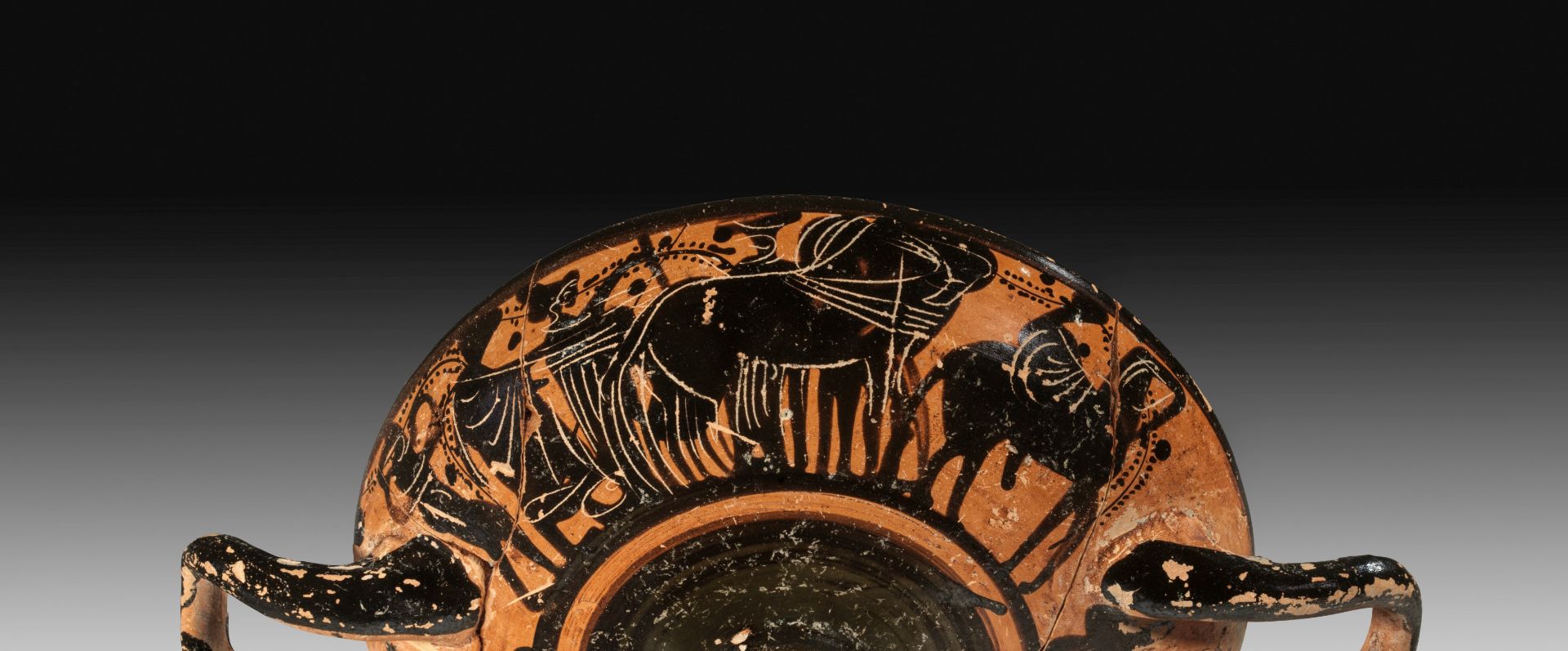 Black-figure cup in the Manner of the Haimon Group.  - Image 2 of 2