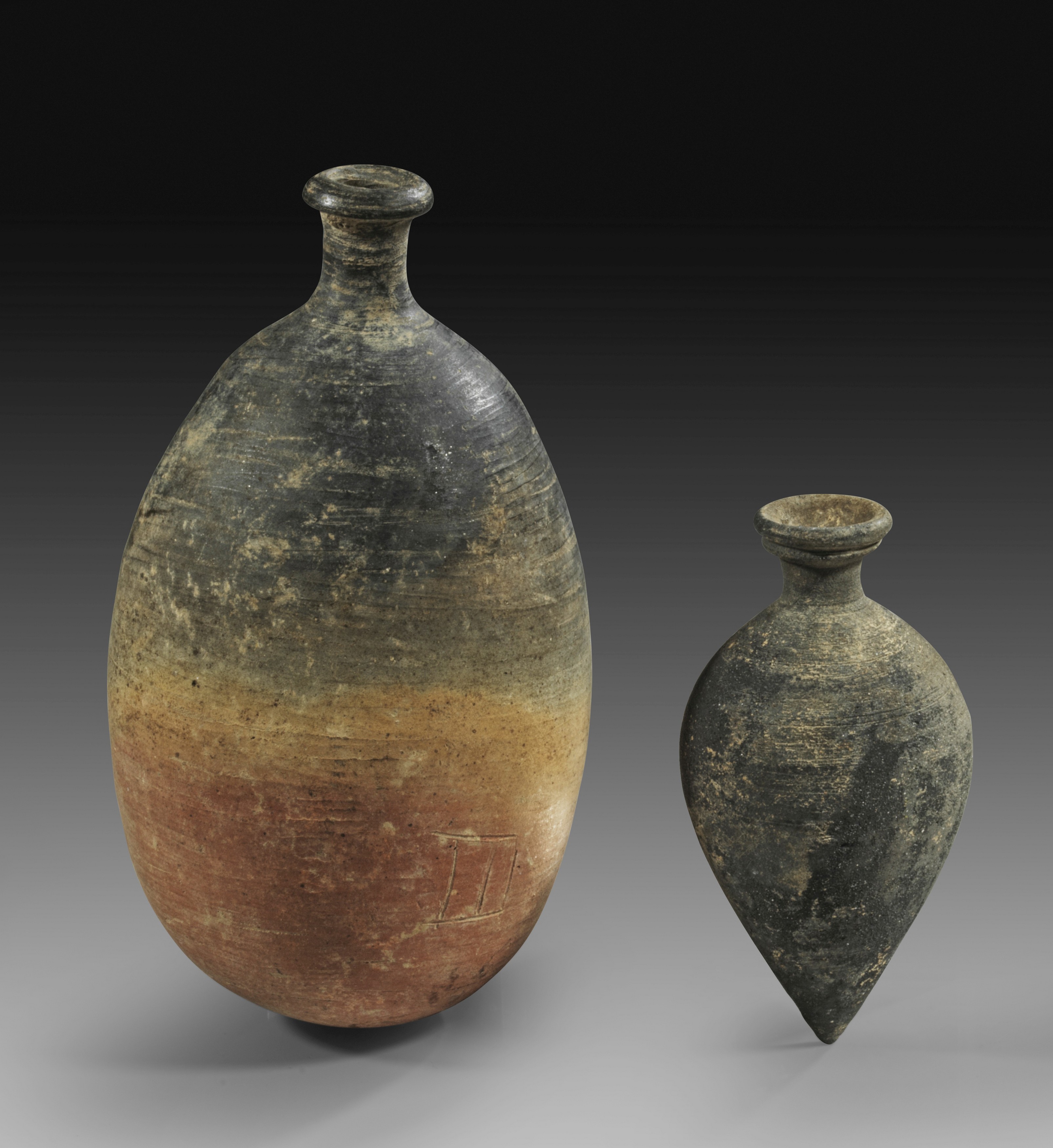 Two Amorite vessels.