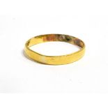 A VICTORIAN 22CT GOLD BAND RING hallmarked for Birmingham 1888, ring size O, weight 1.2grams
